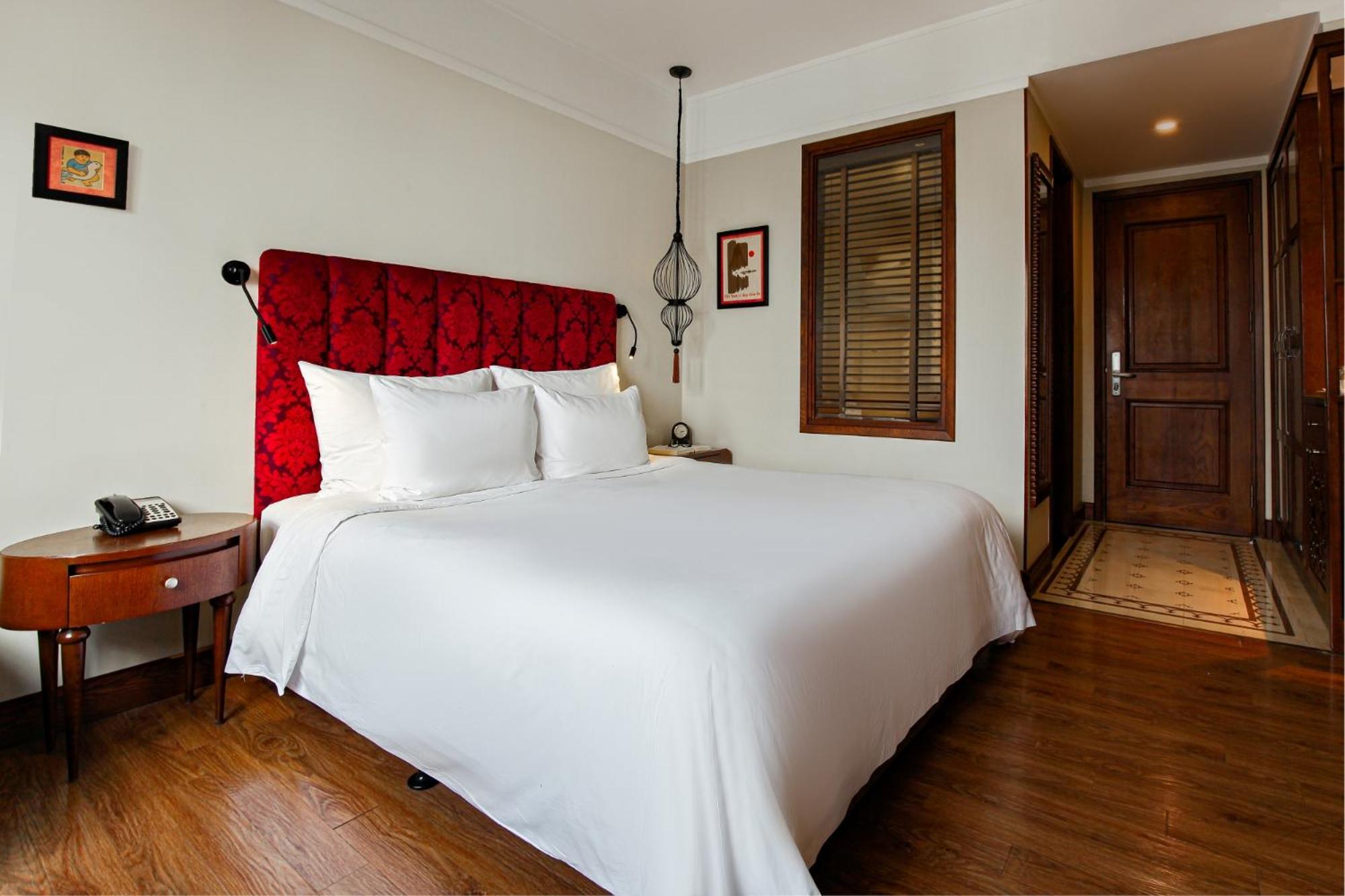 Deluxe Double or Twin Room