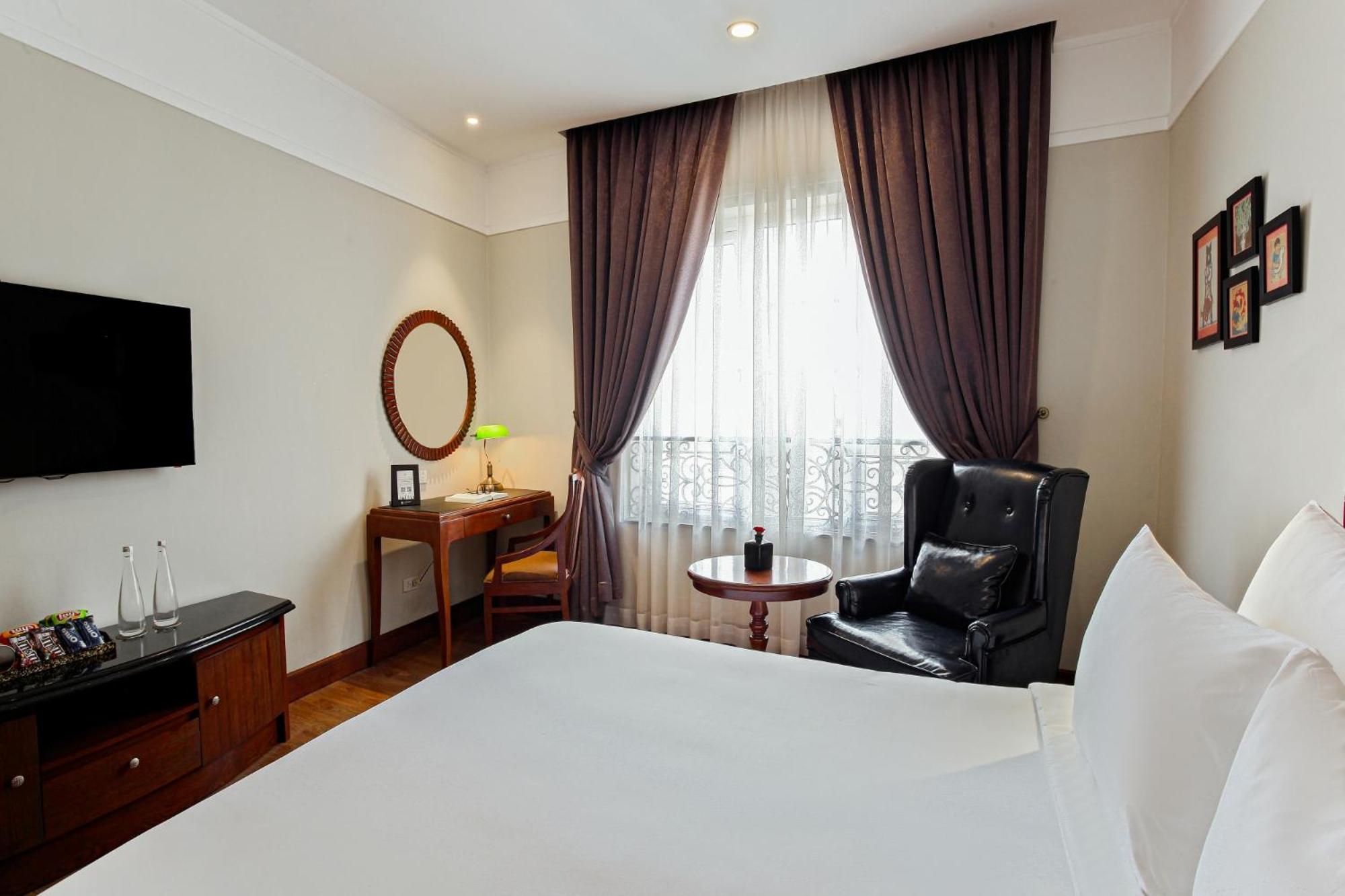 Deluxe Double or Twin Room
