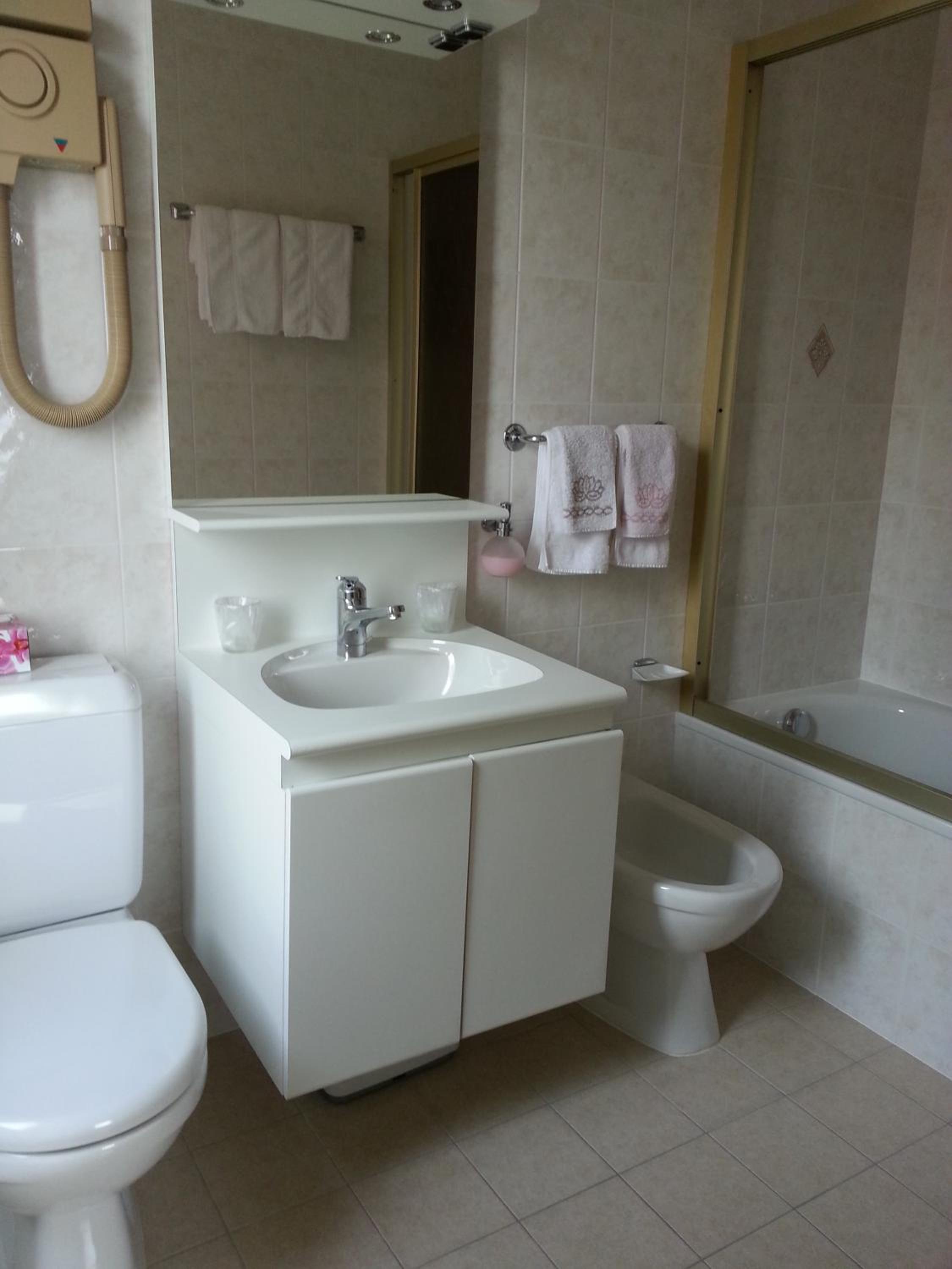 Double Room with Lake View and Balcony