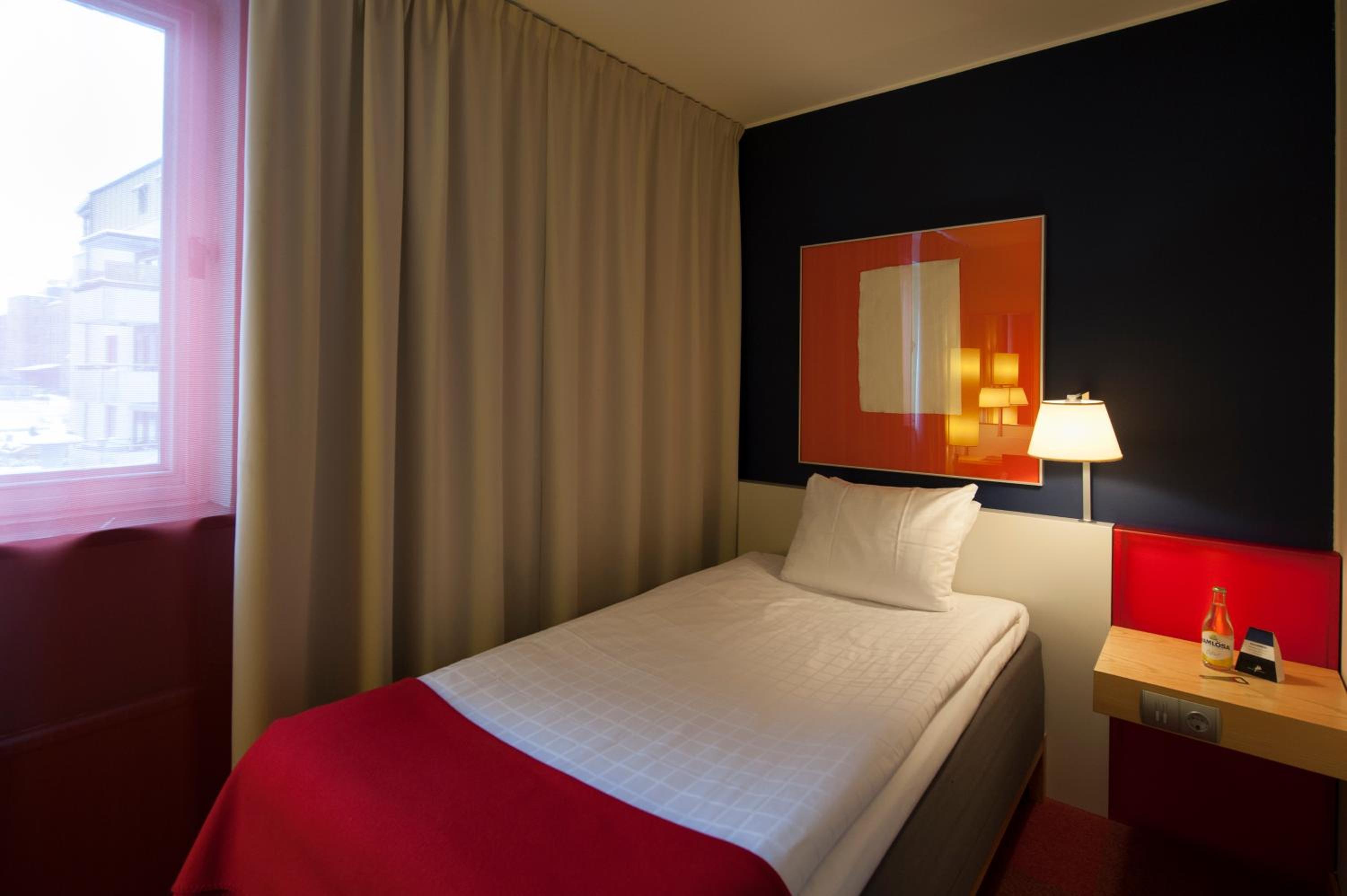 Classic Single Room