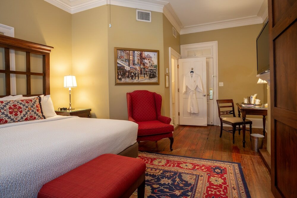 Superior Room, 1 King Bed
