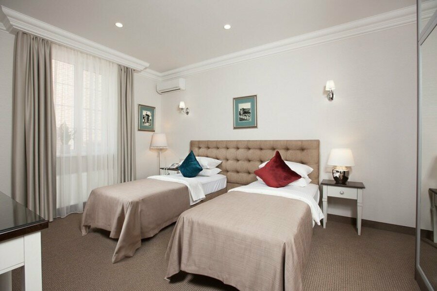 Улучшенный номер с кроватью размера «king-size» или 2 отдельными кроватями