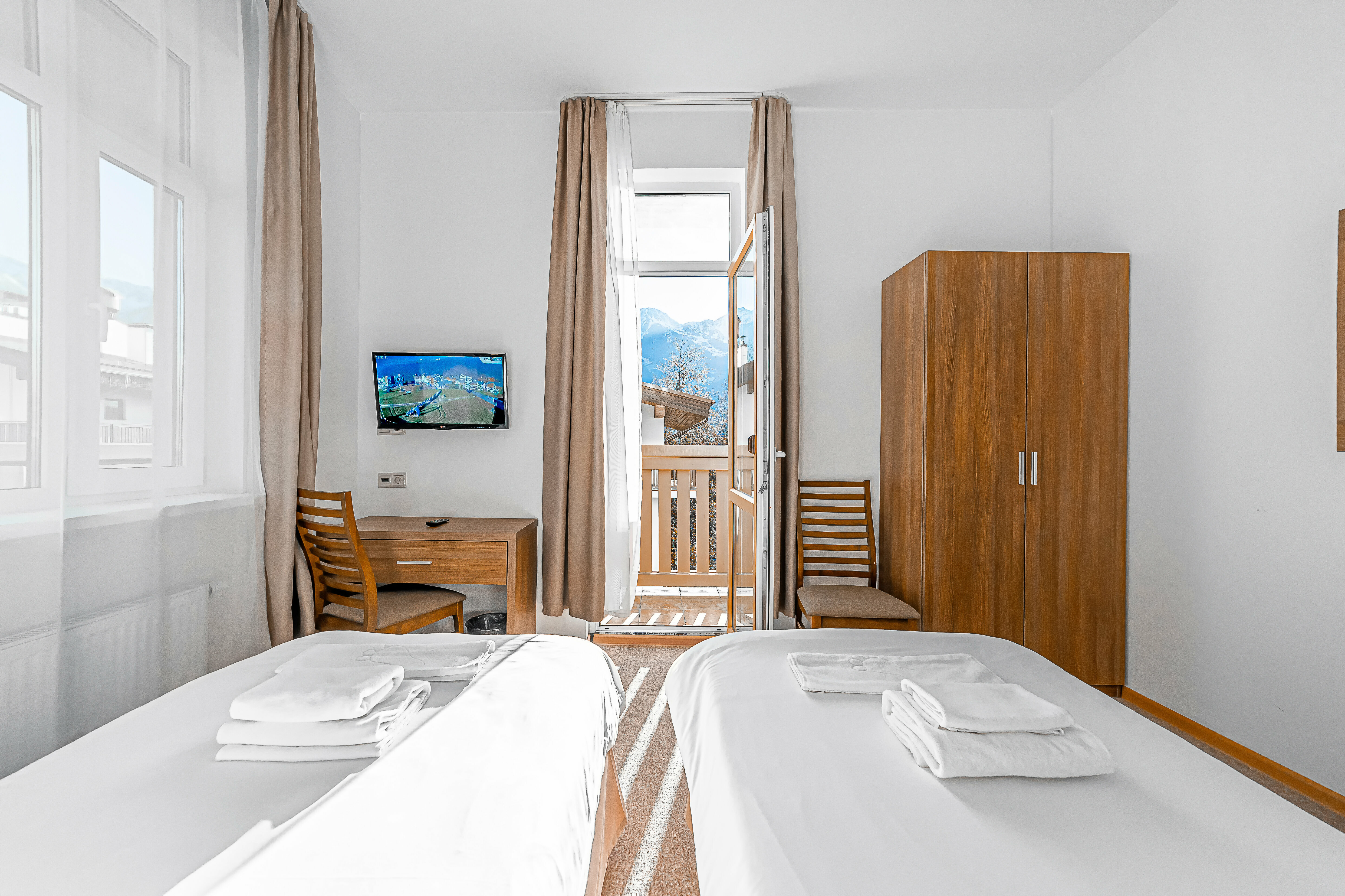 Апартамент с 2 спальнями и кухней,корпус D