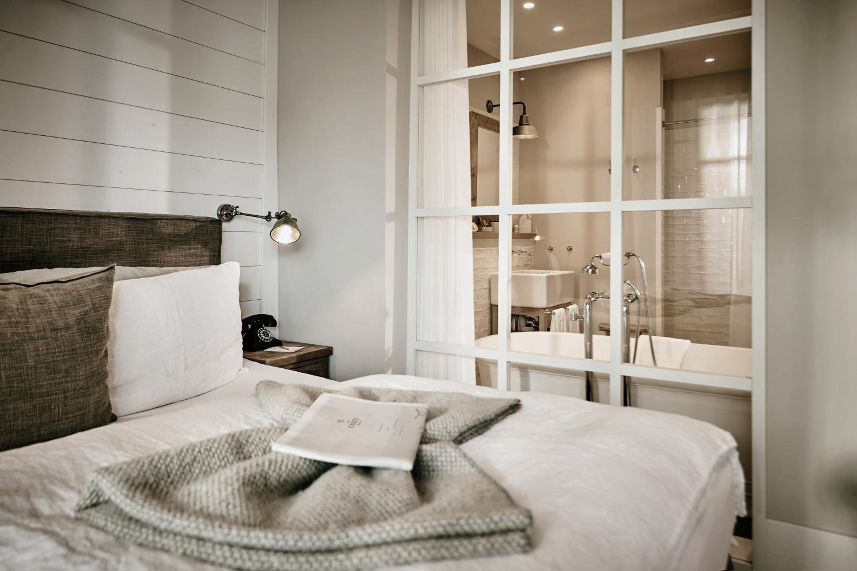 Classic Room Comfort