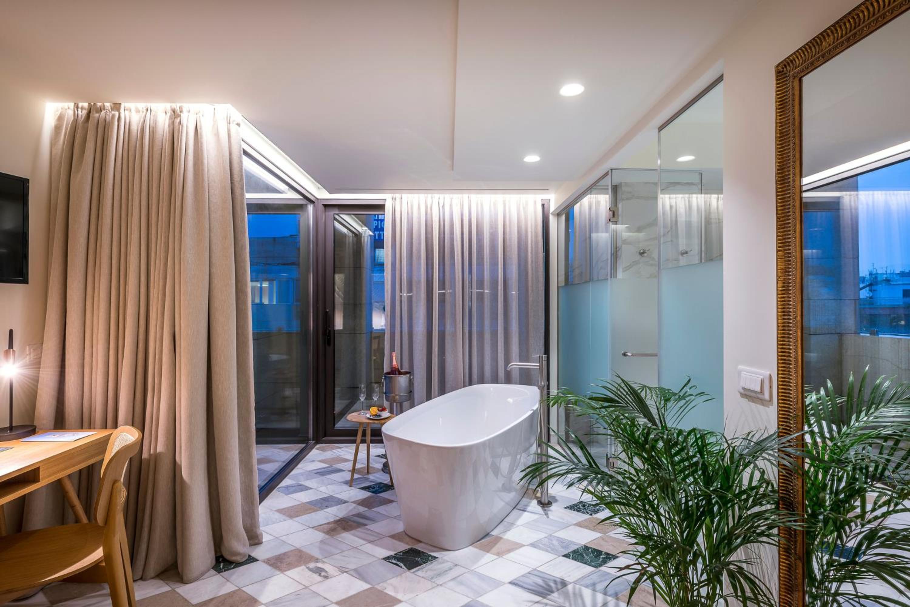 Divine niche Suite Acropolis View