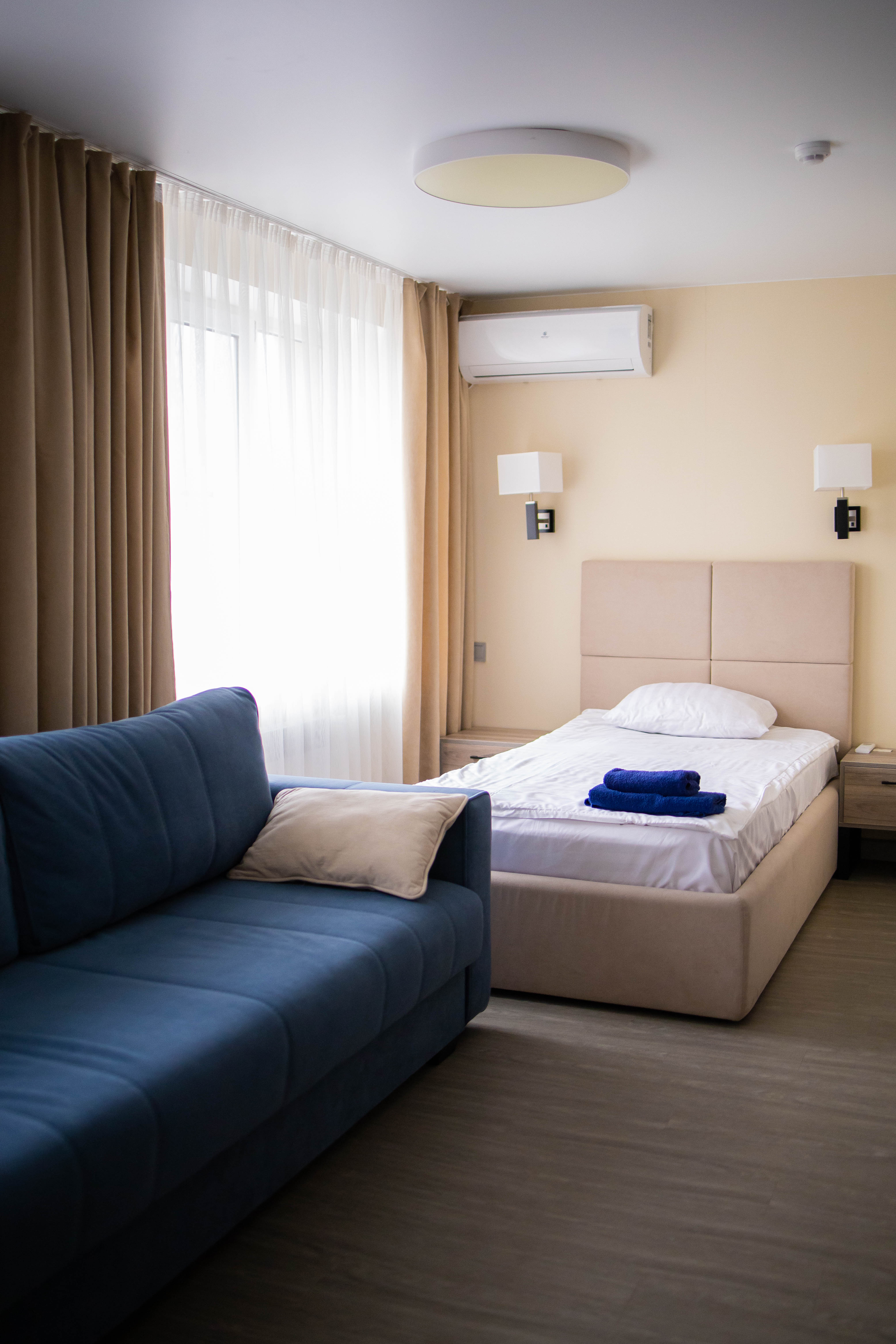 "Джуниор сюит" (Big)