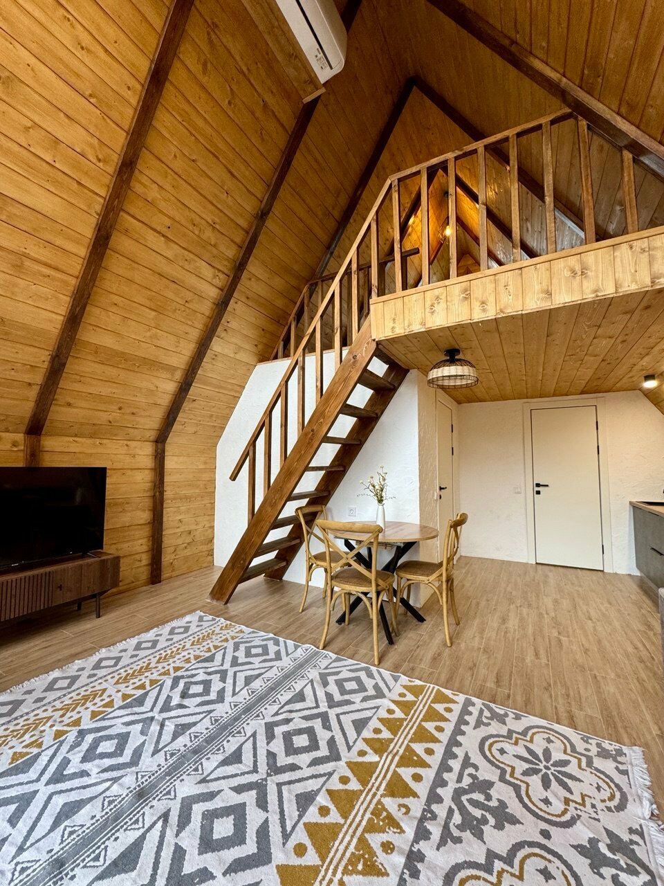 Коттедж с видом на горы