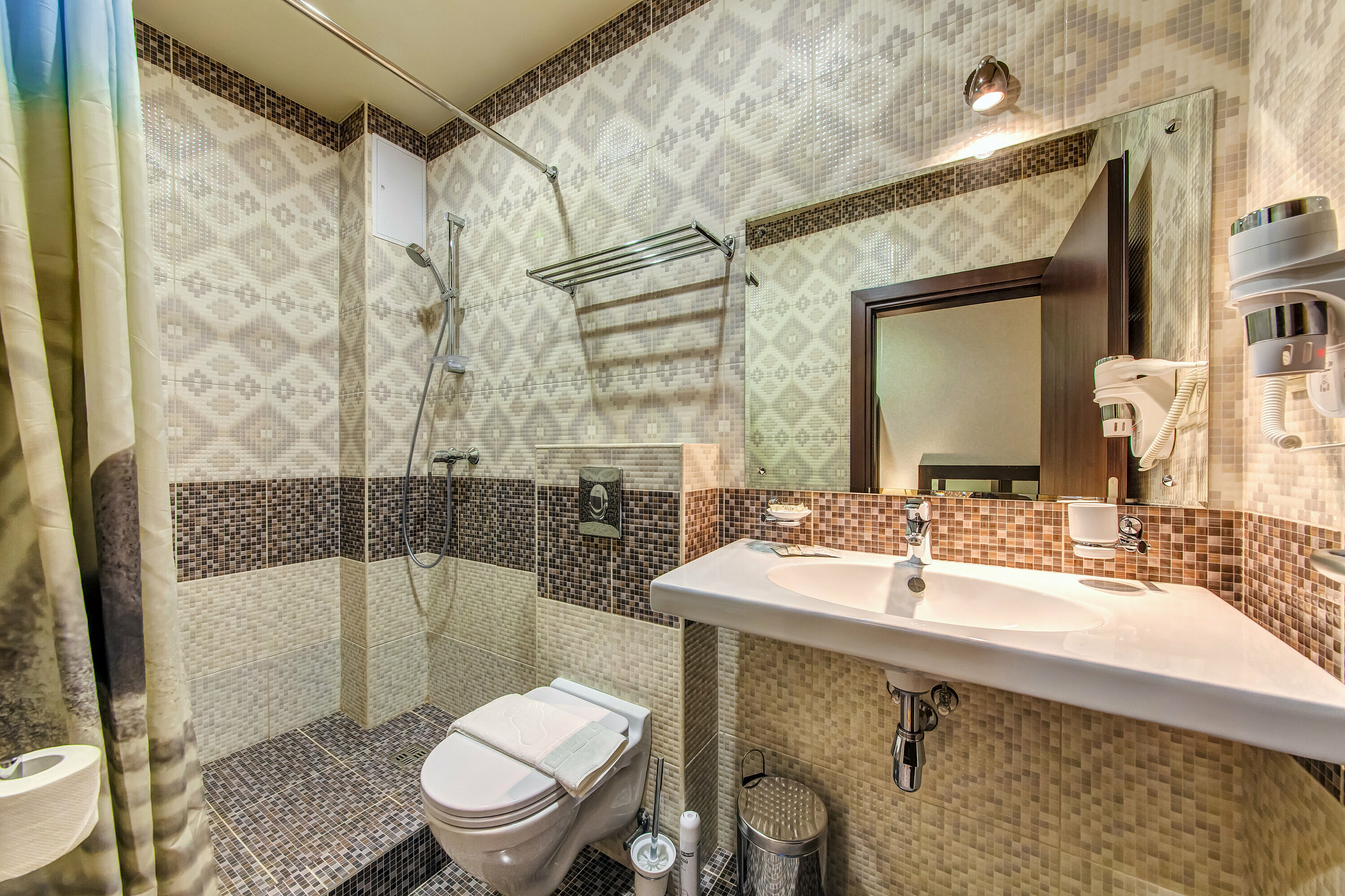 Стандарт на мансарде