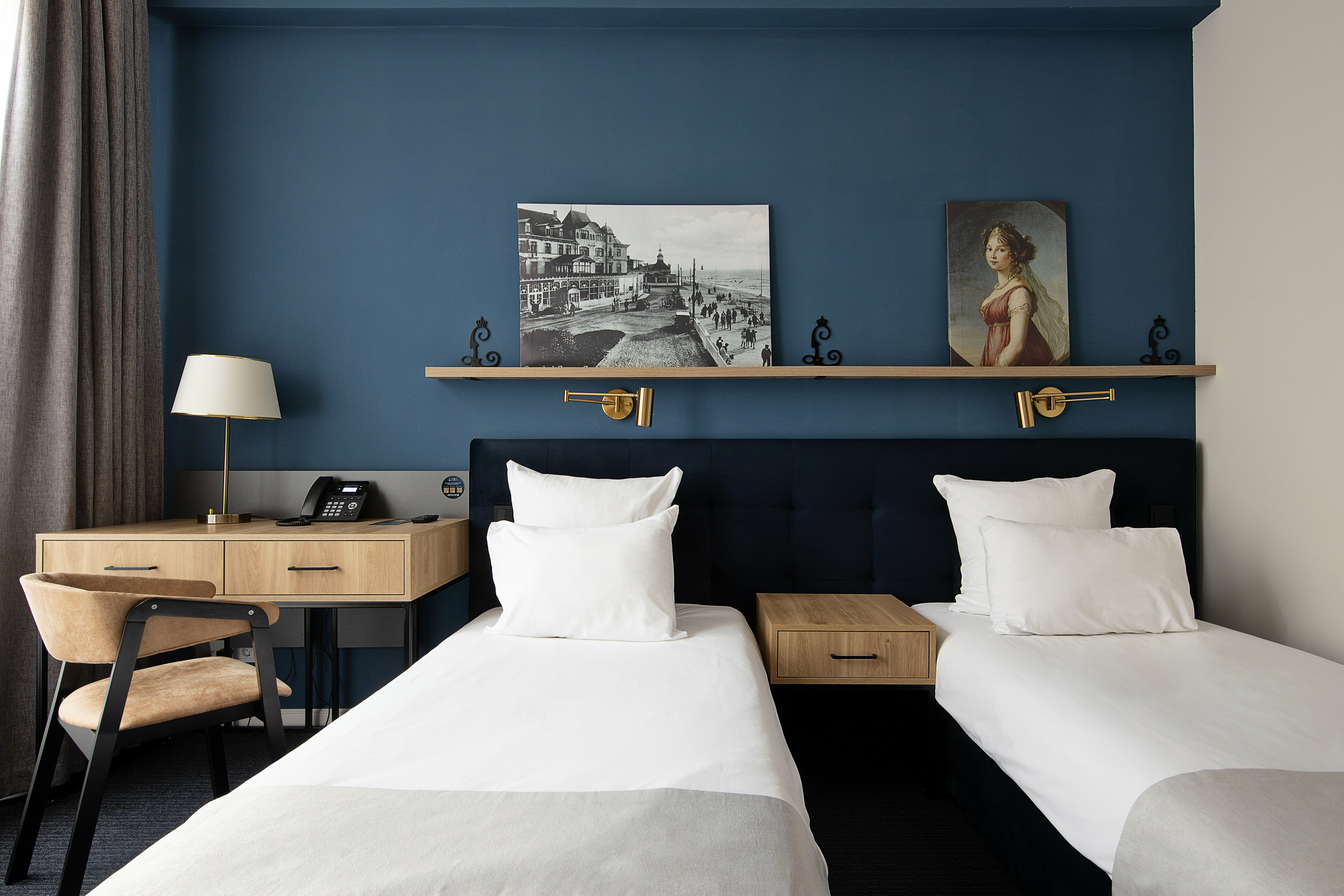 Стандартный номер с видом на парк, балконом и двумя отдельными кроватями