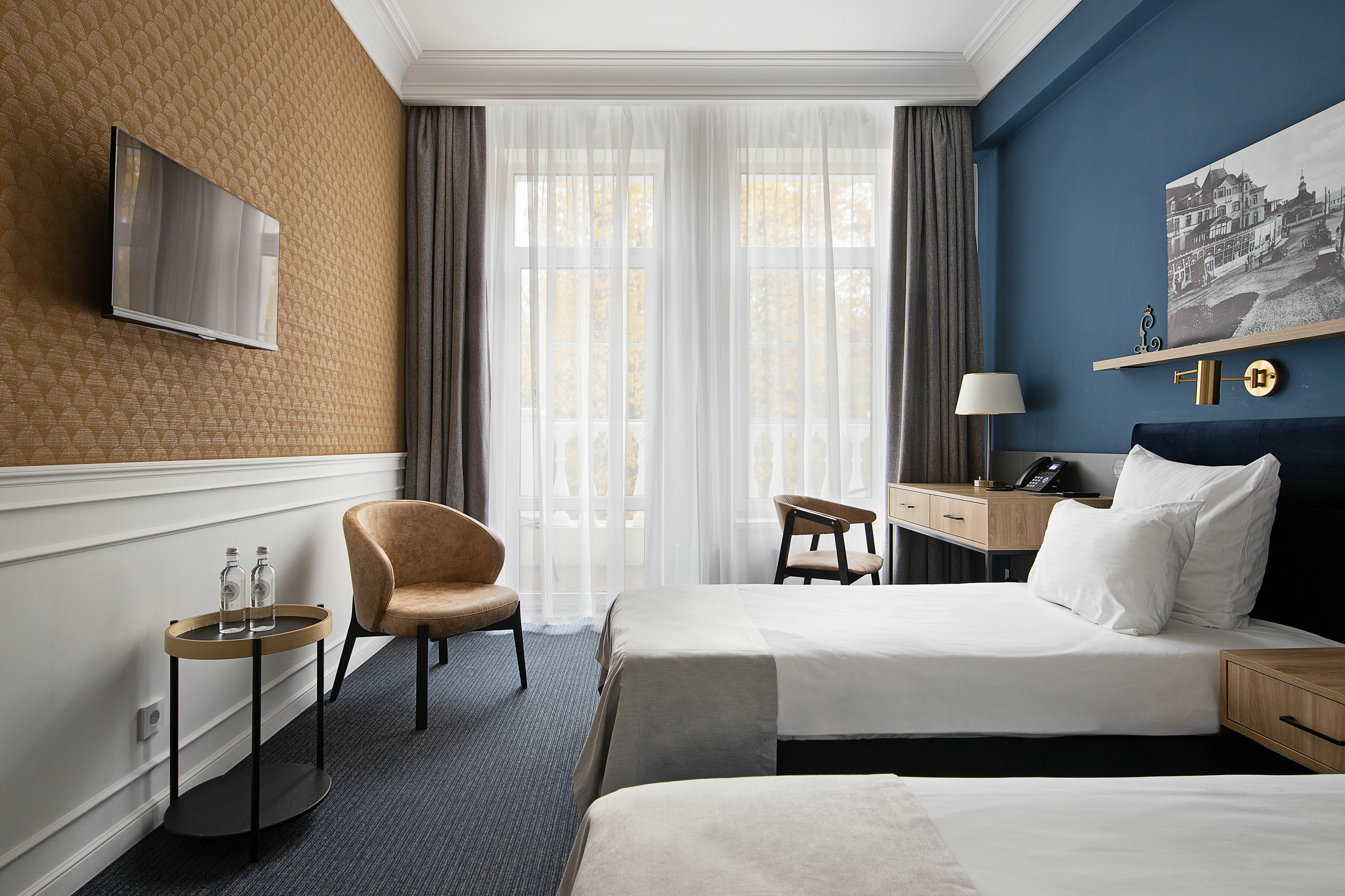 Стандартный номер с видом на парк, балконом и двумя отдельными кроватями