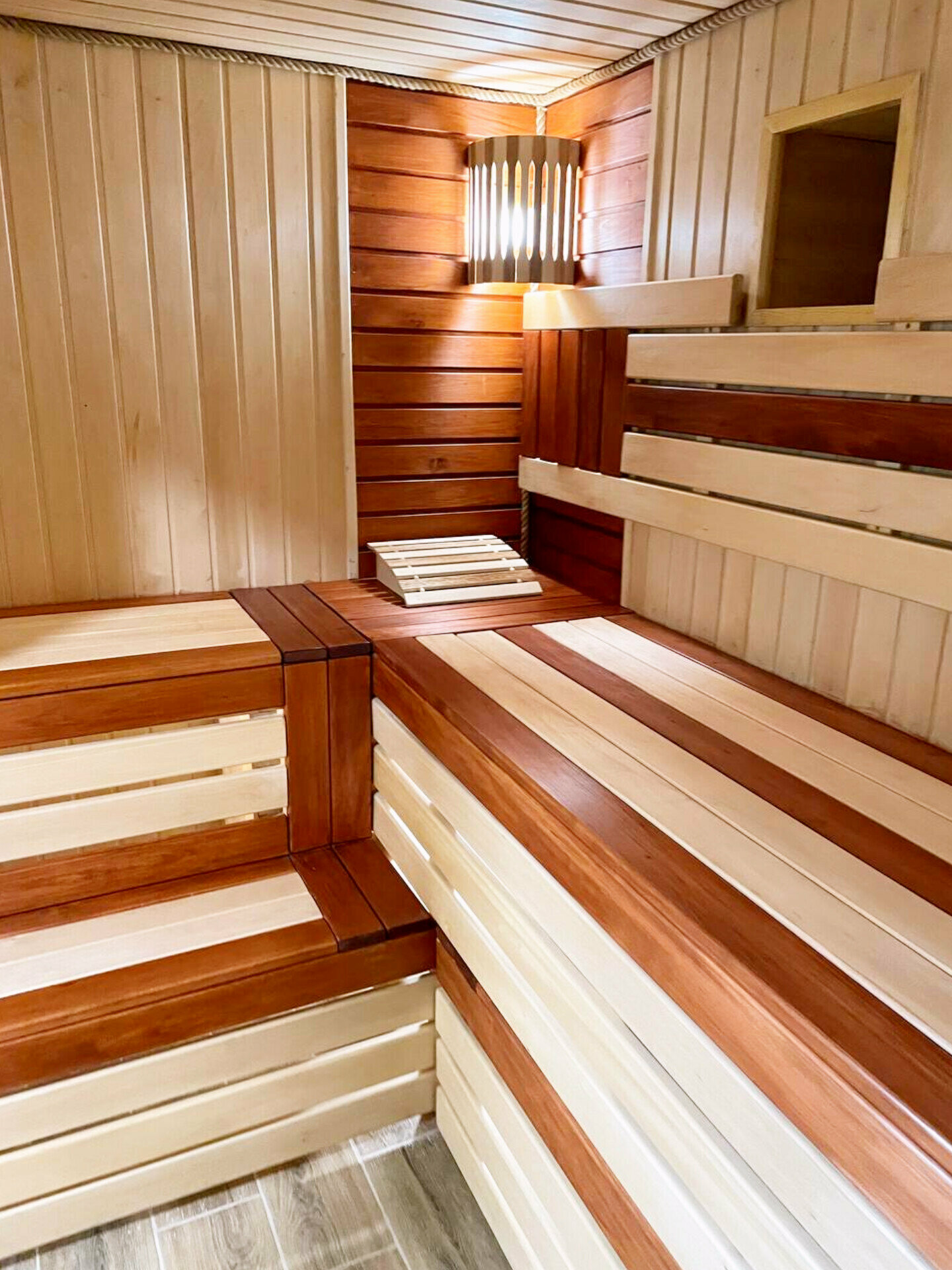 Дом с видом на лес