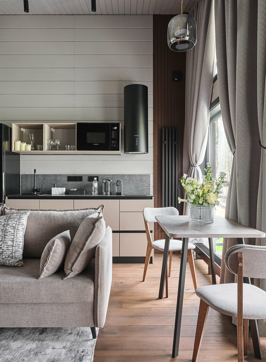 Коттедж с видом на лес