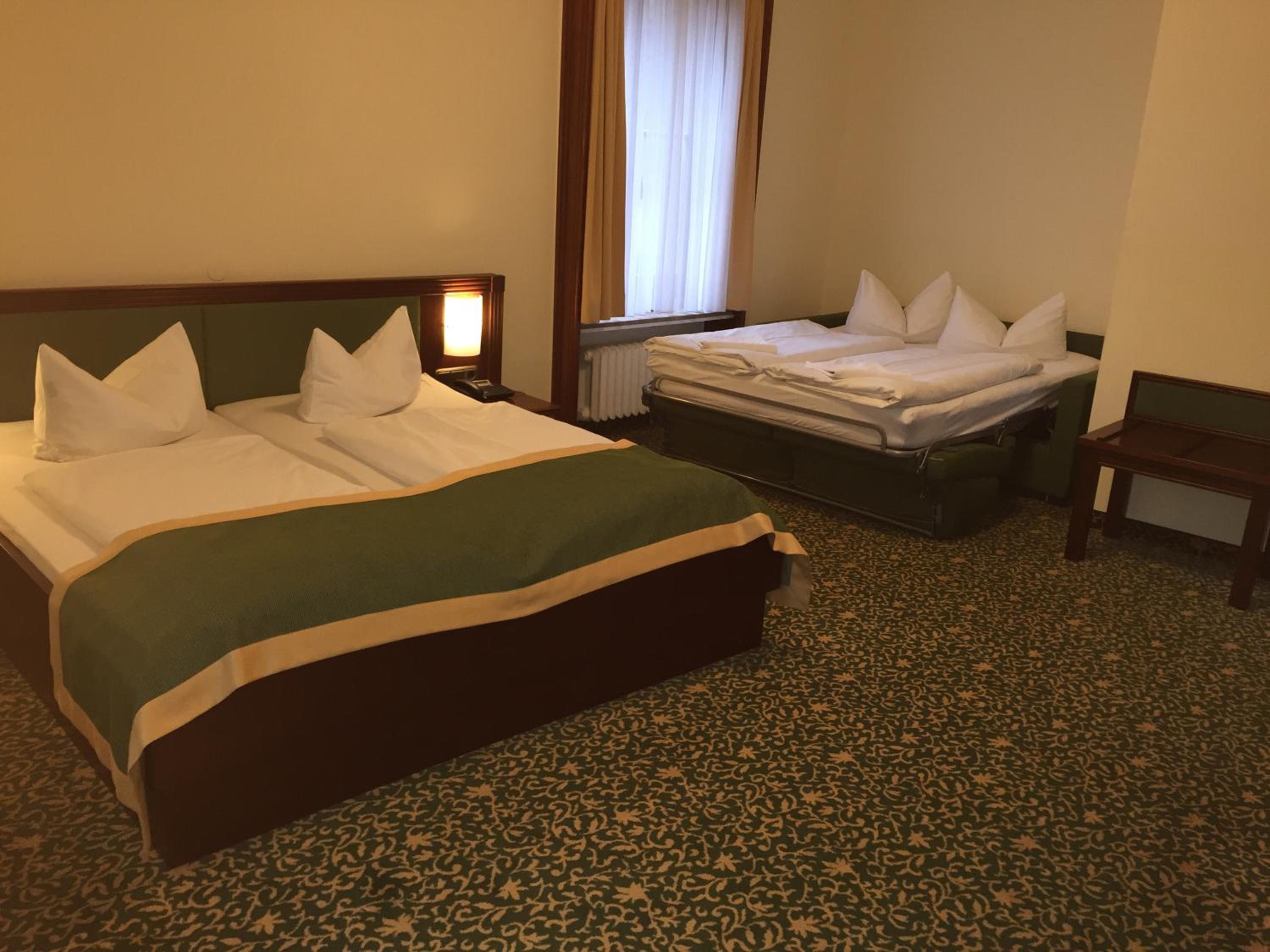 Standard Family Room