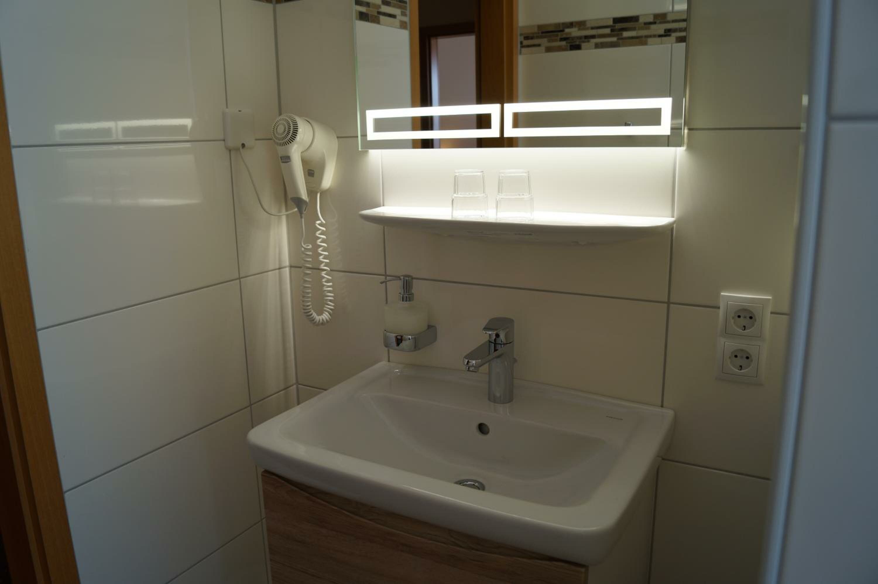 Classic Quadruple Room