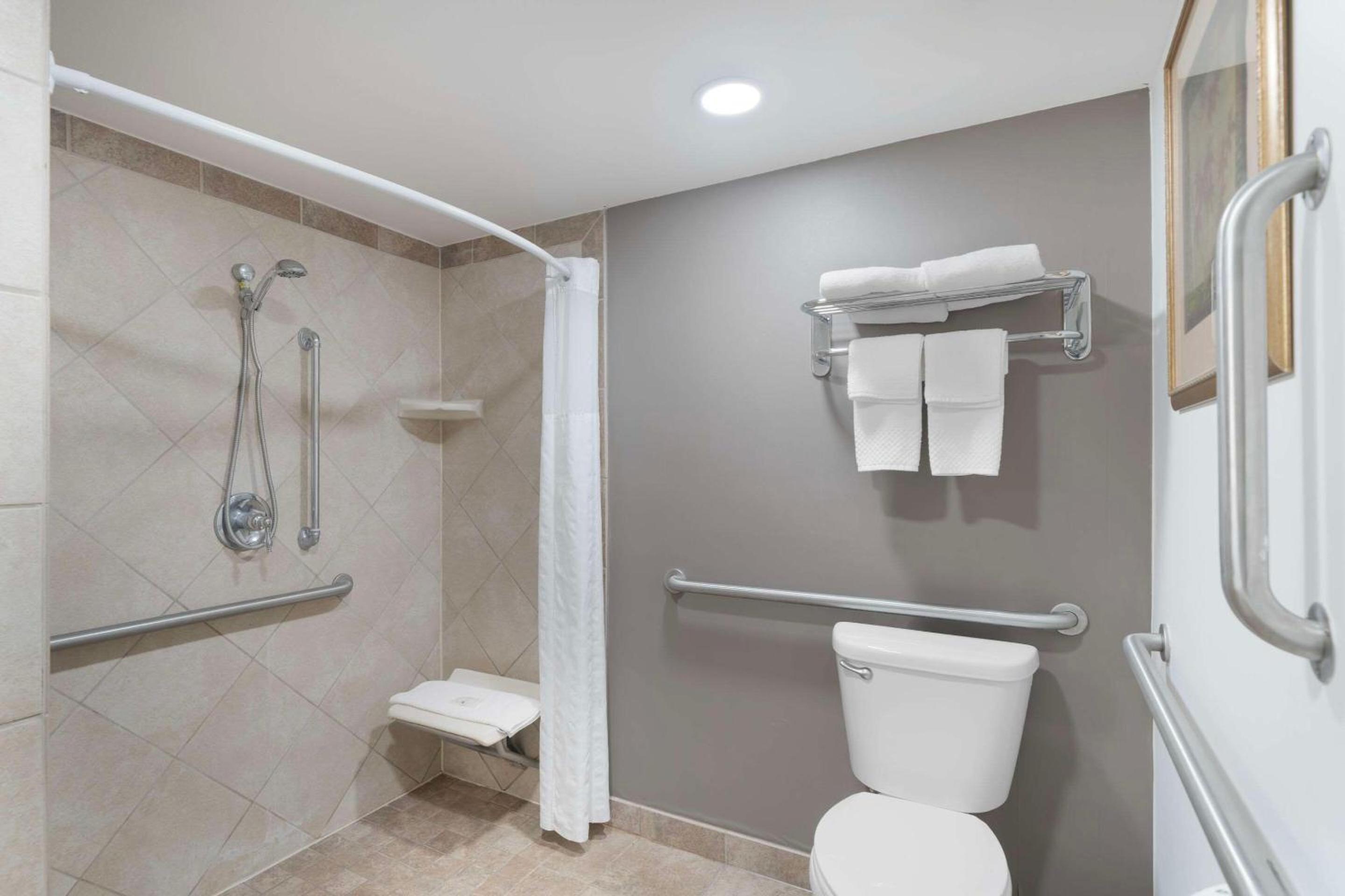 King Room - Non-Smoking