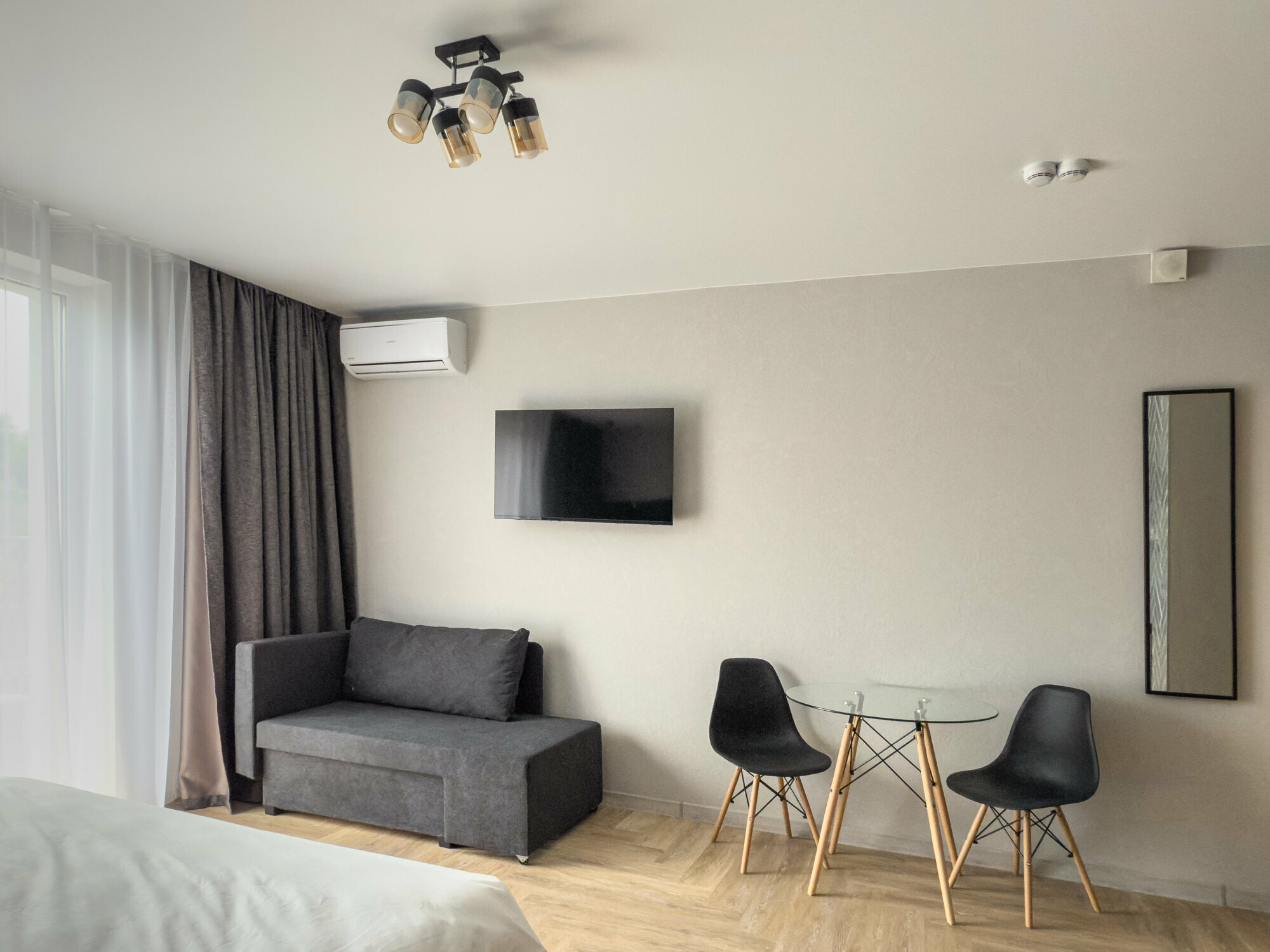 Полулюкс трёхместный с джакузи