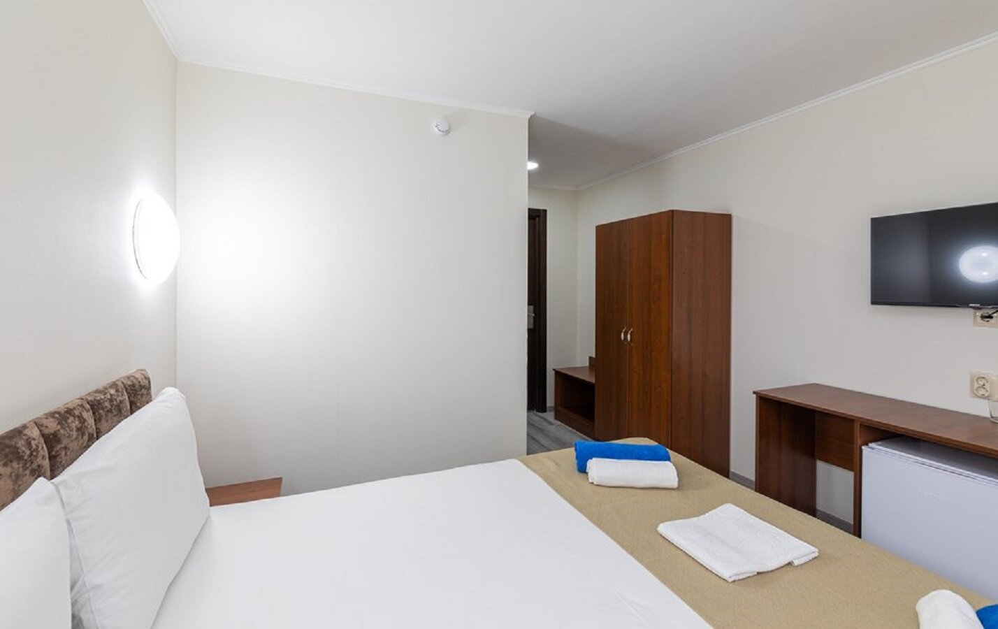 Эконом 2-местный (без балкона, территория Страна души, корпуса Каштан, Кипарис, Магнолия)