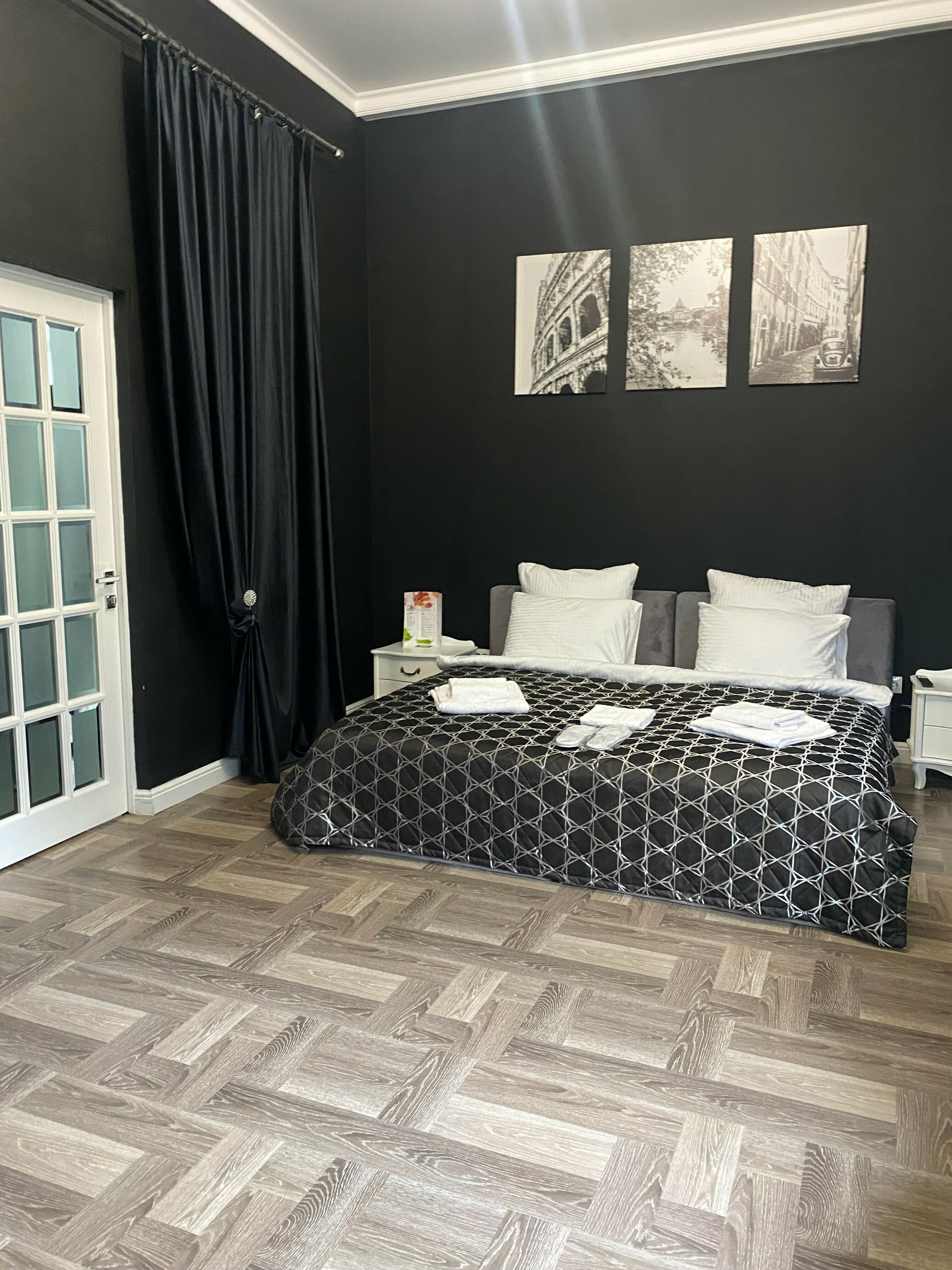 Улучшенный номер с кроватью размера «king-size» или 2 отдельными кроватями