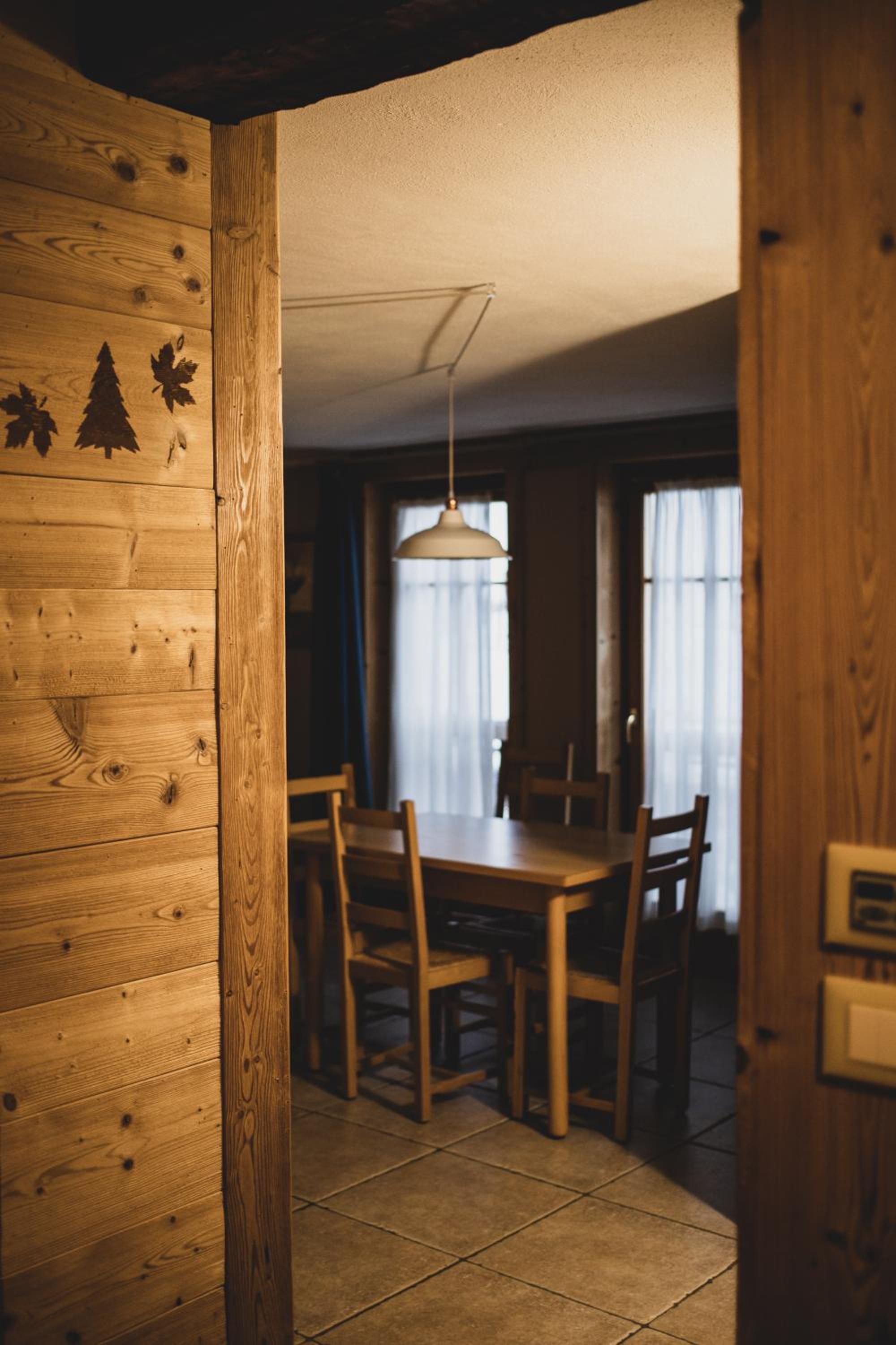 One-Bedroom Apartment (2 Adults)