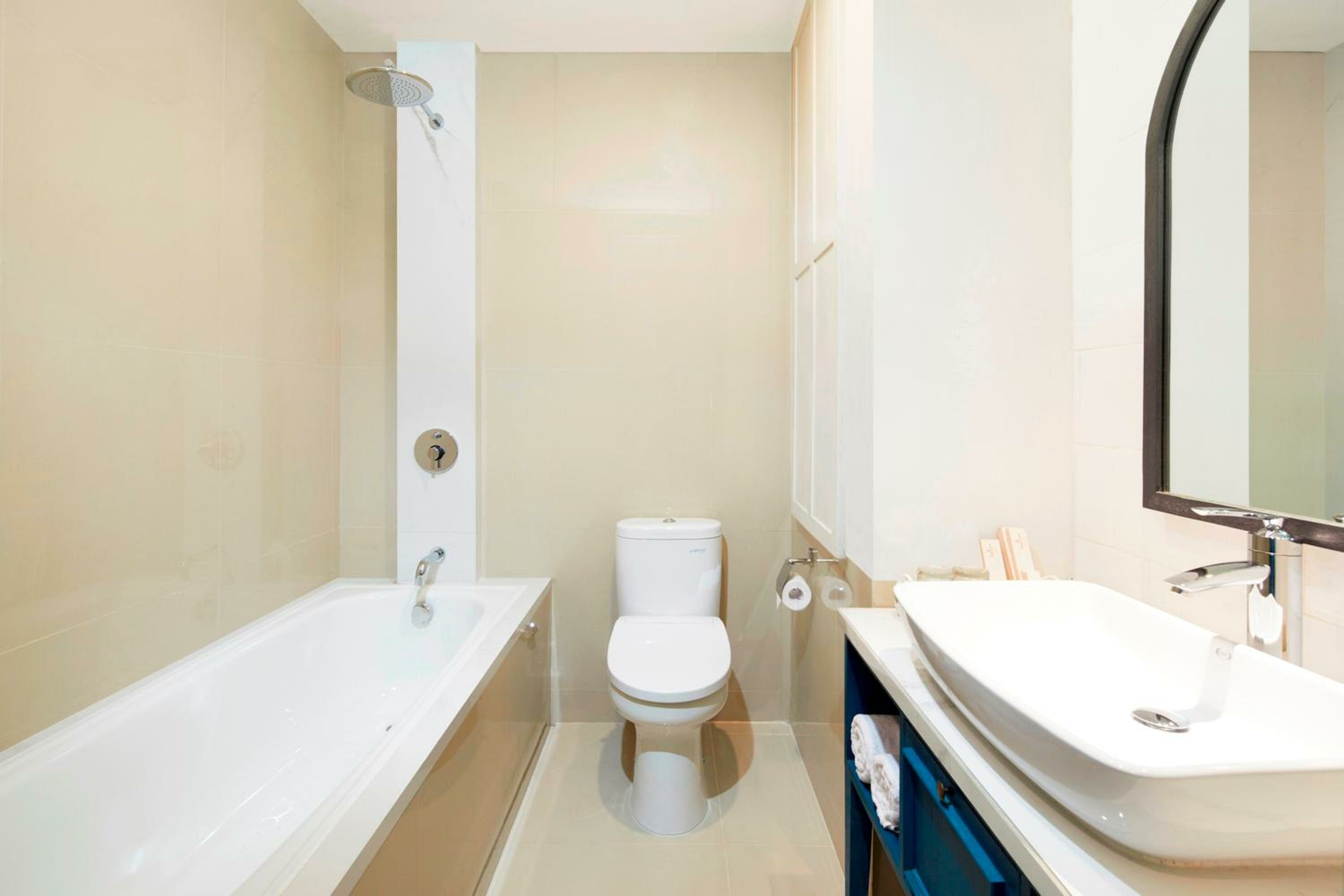 Executive Suite Room 