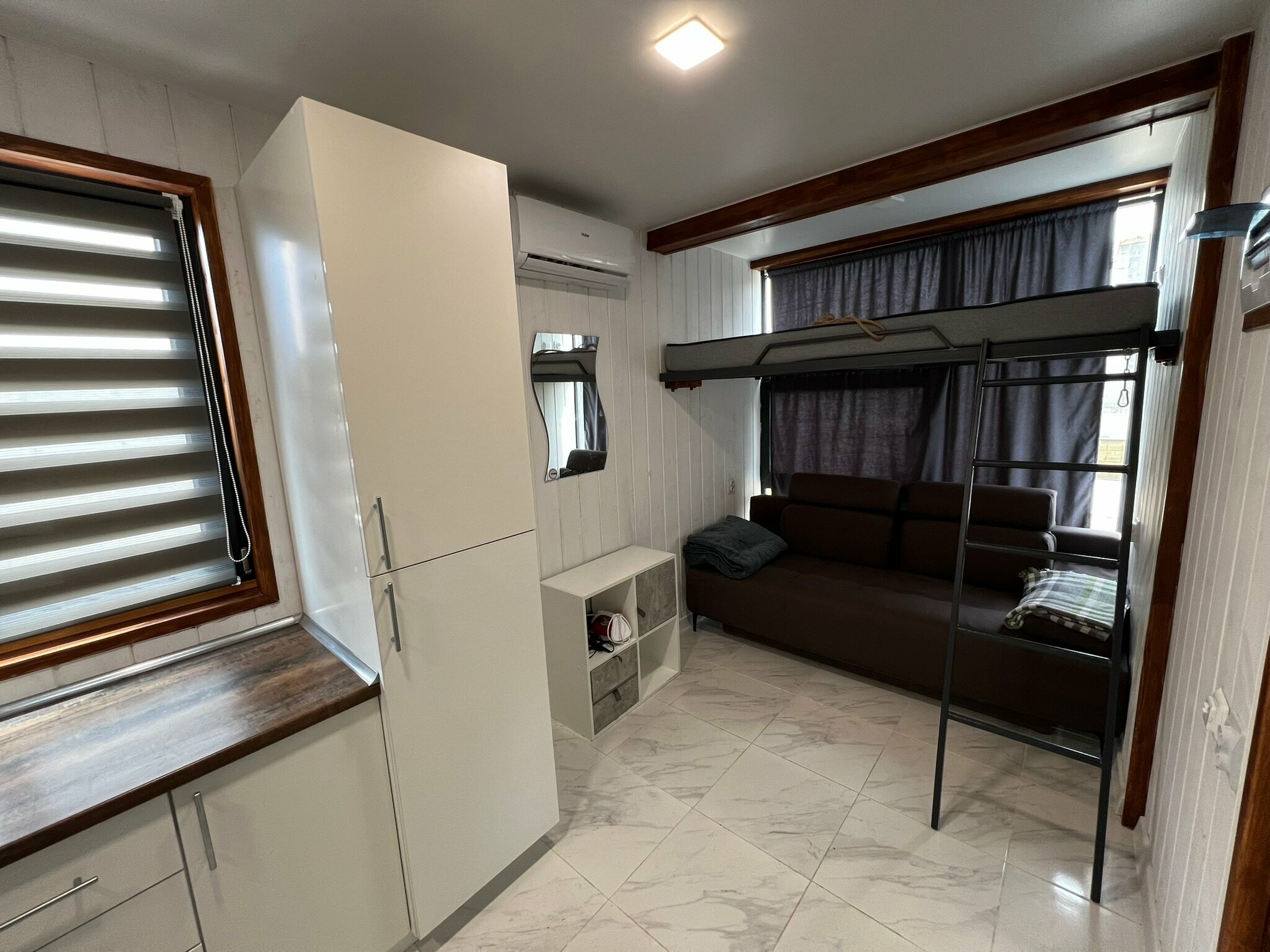 Дом с видом на лес