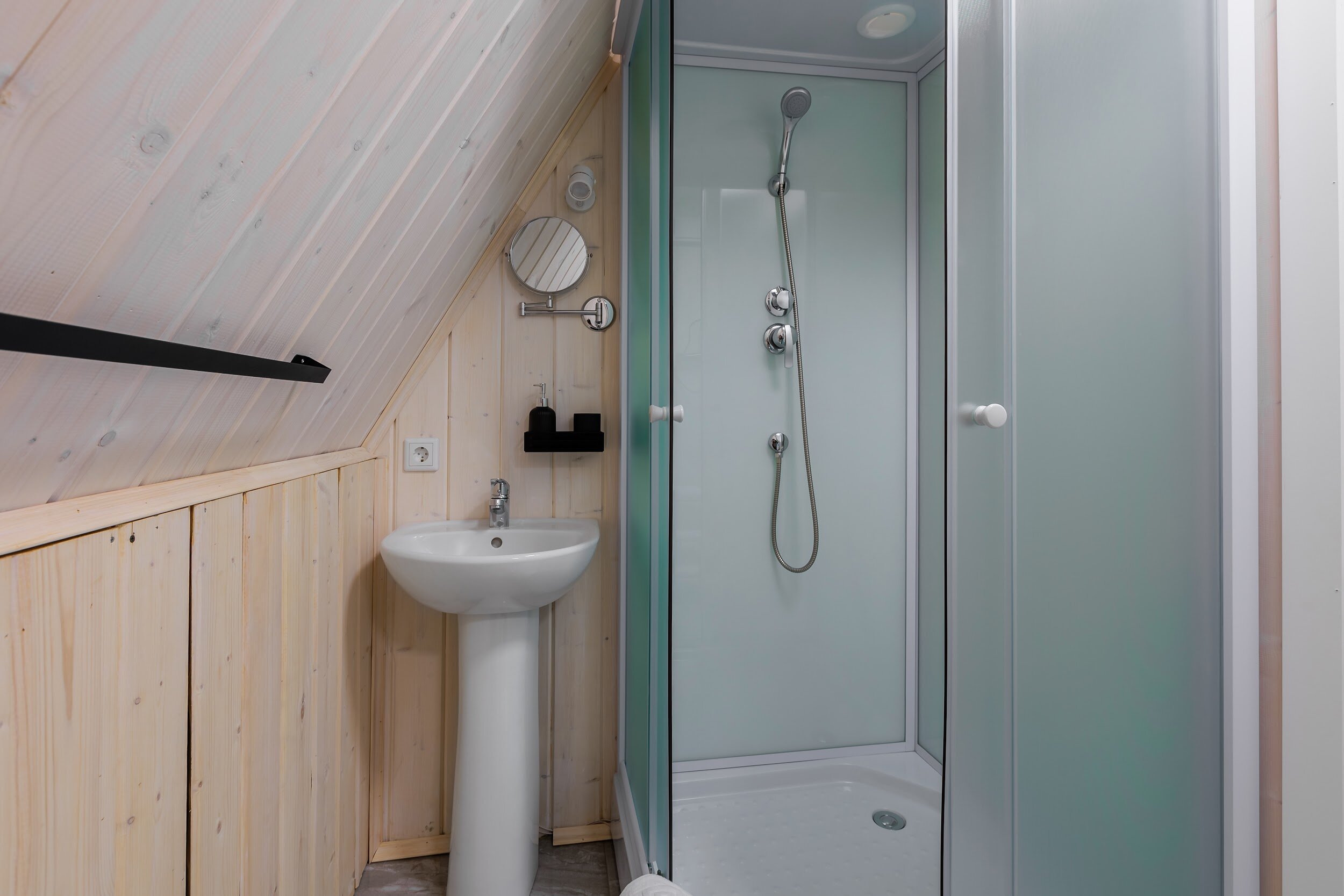 Коттедж 4-местный коттедж с кухней