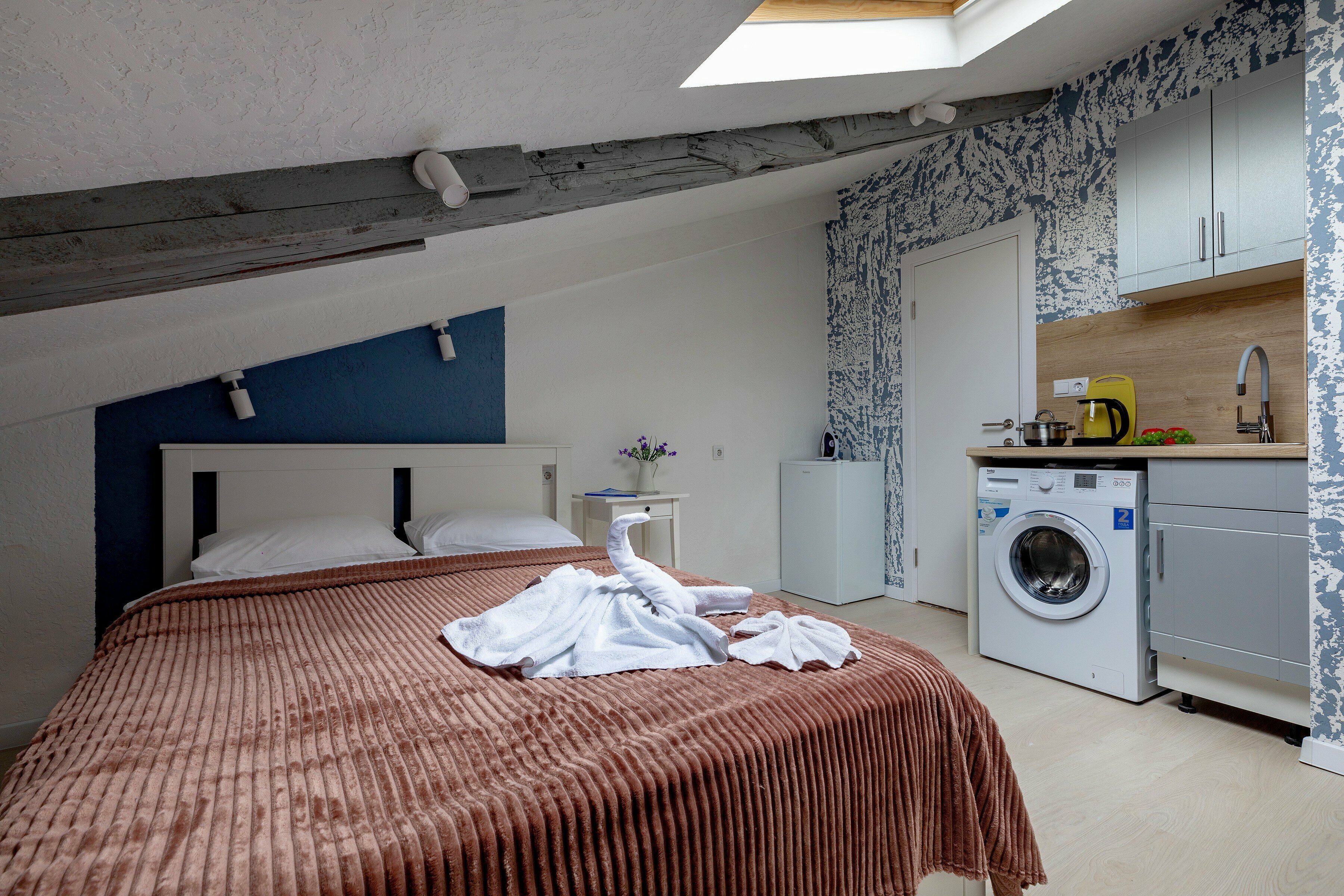 Улучшенный (Мансарда)