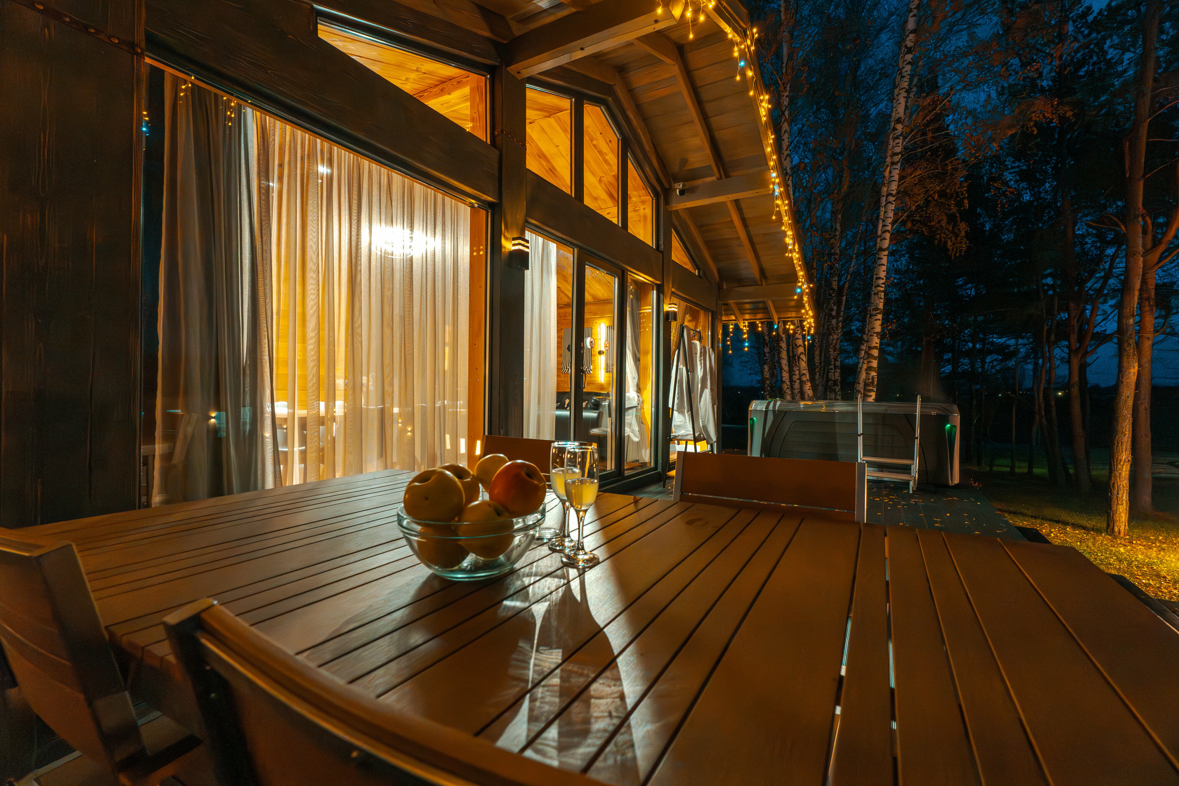 Коттедж (4+2) с сауной и беседкой -гриль