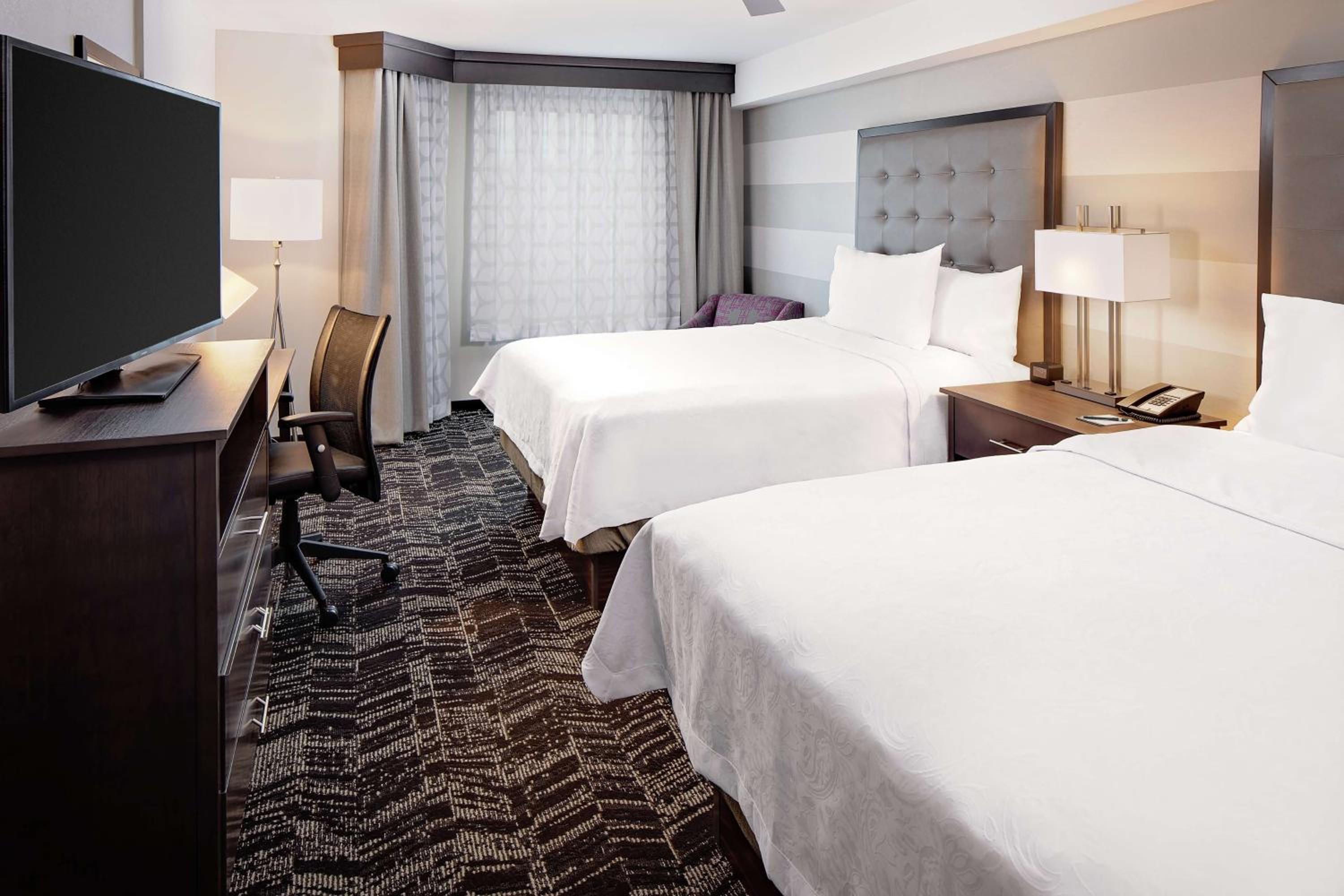 Two-Bedroom Suite - Non-Smoking