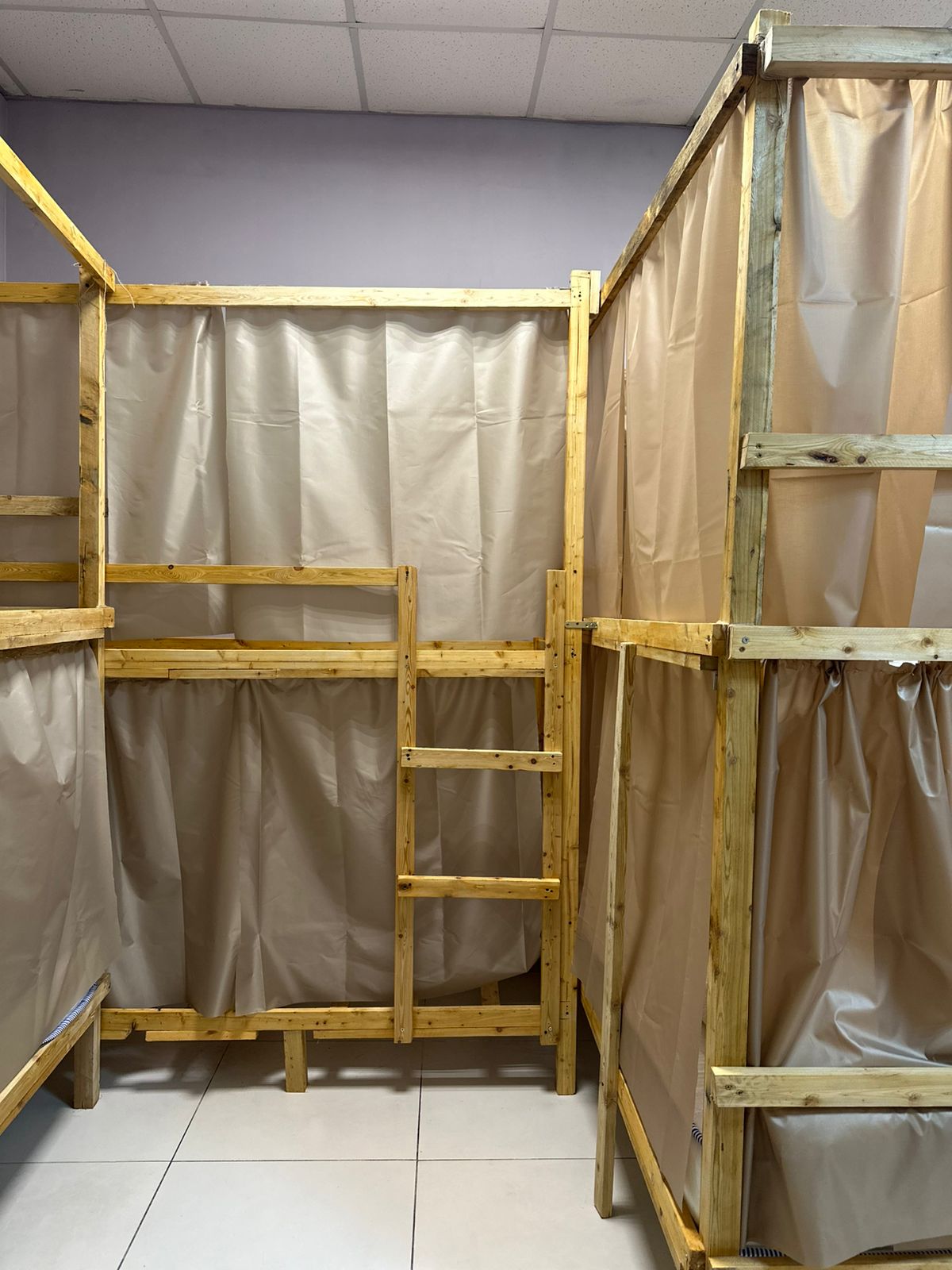 Общий номер для женщин с 4 кроватями