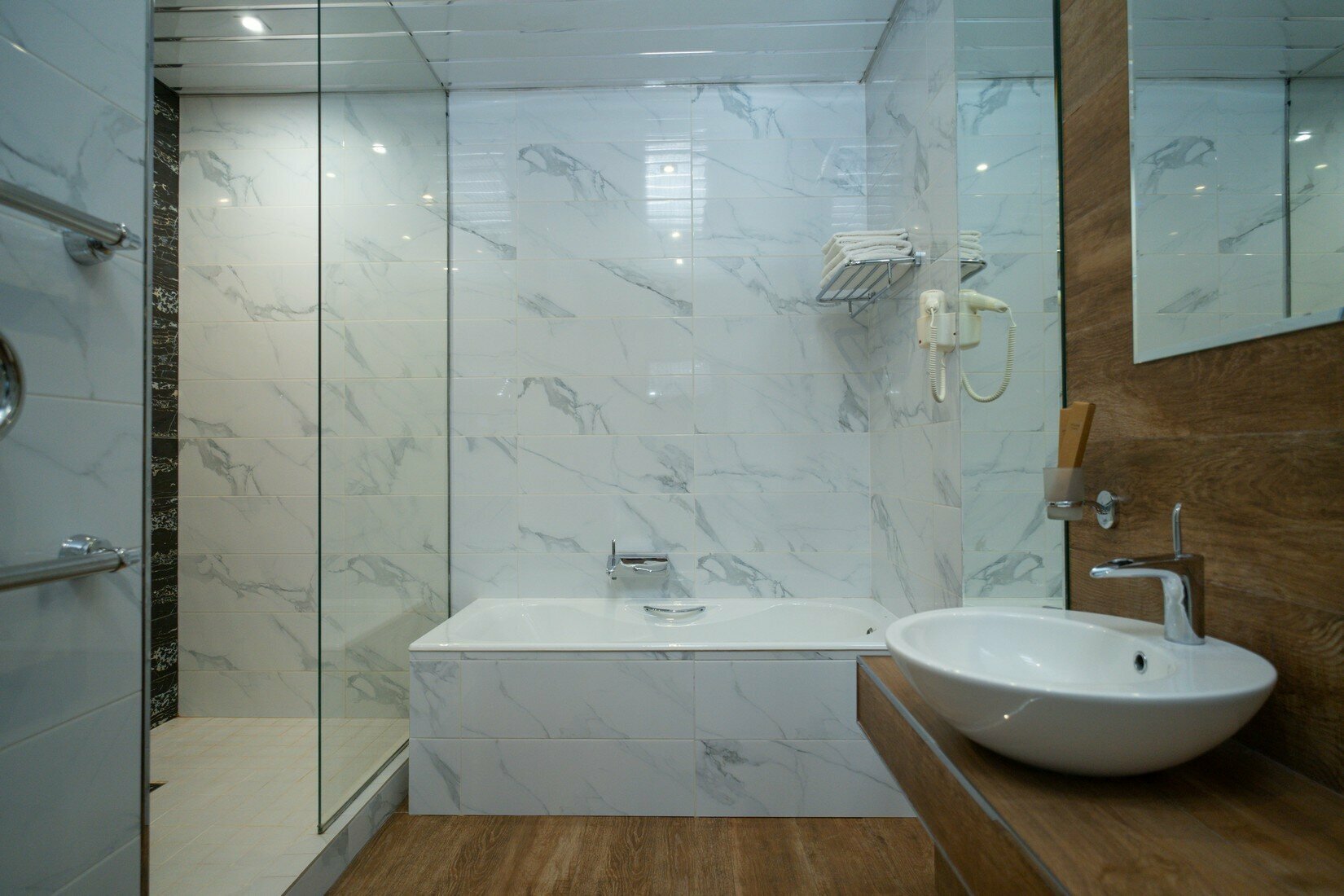 Суперлюкс с кроватью размера "king-size"