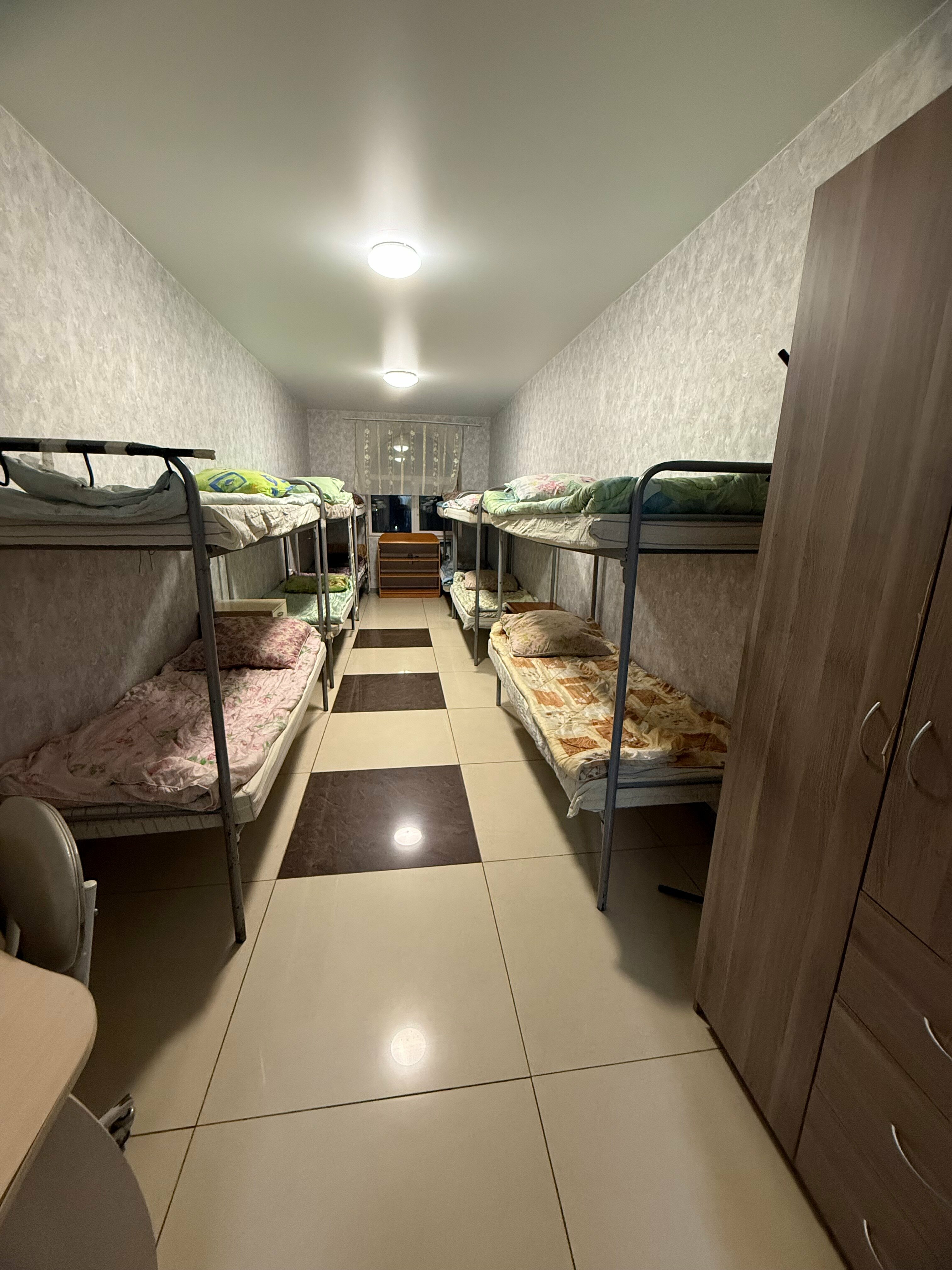 Общий 10-местный номер для мужчин