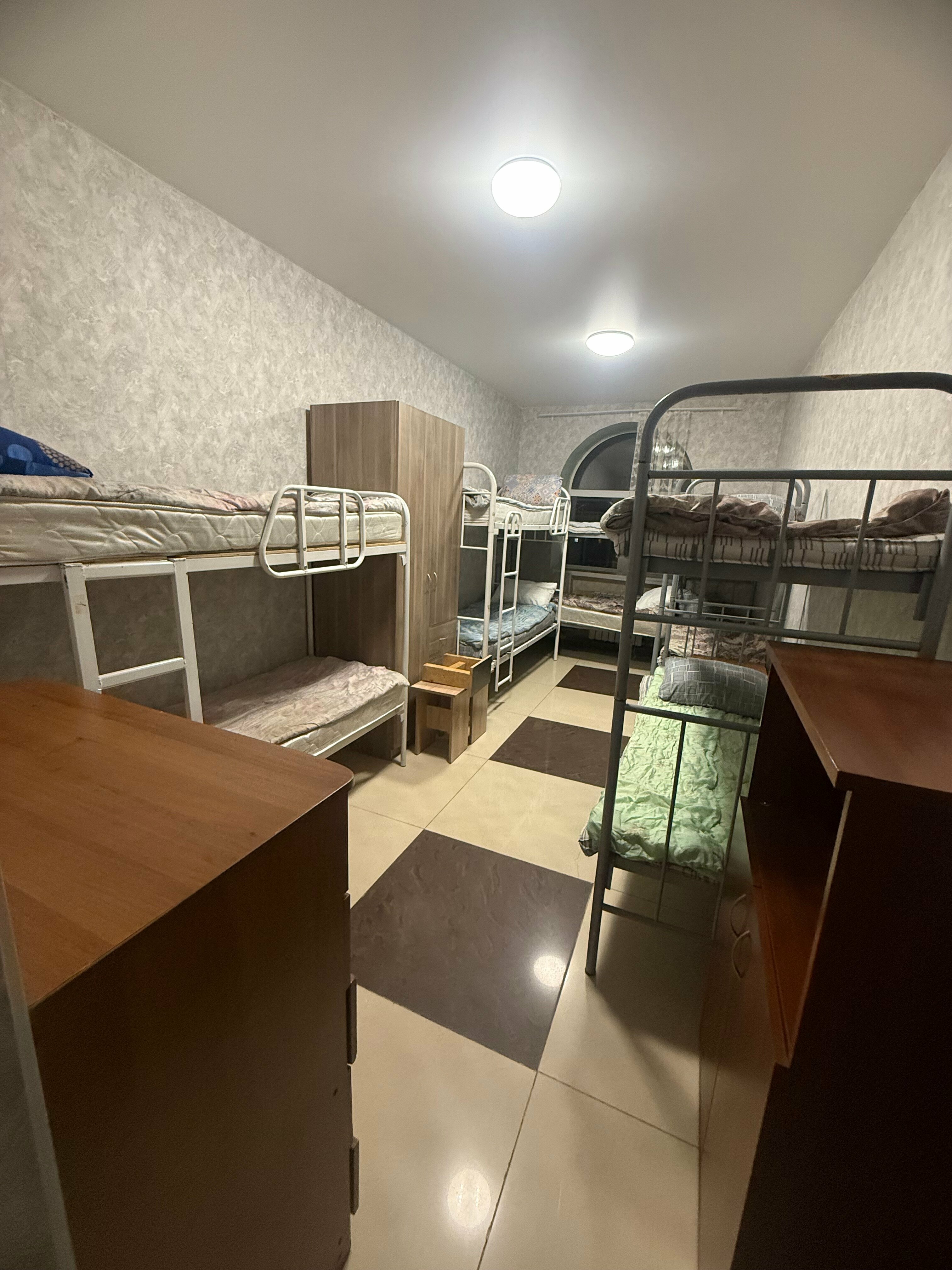 Общий 10-местный номер для мужчин