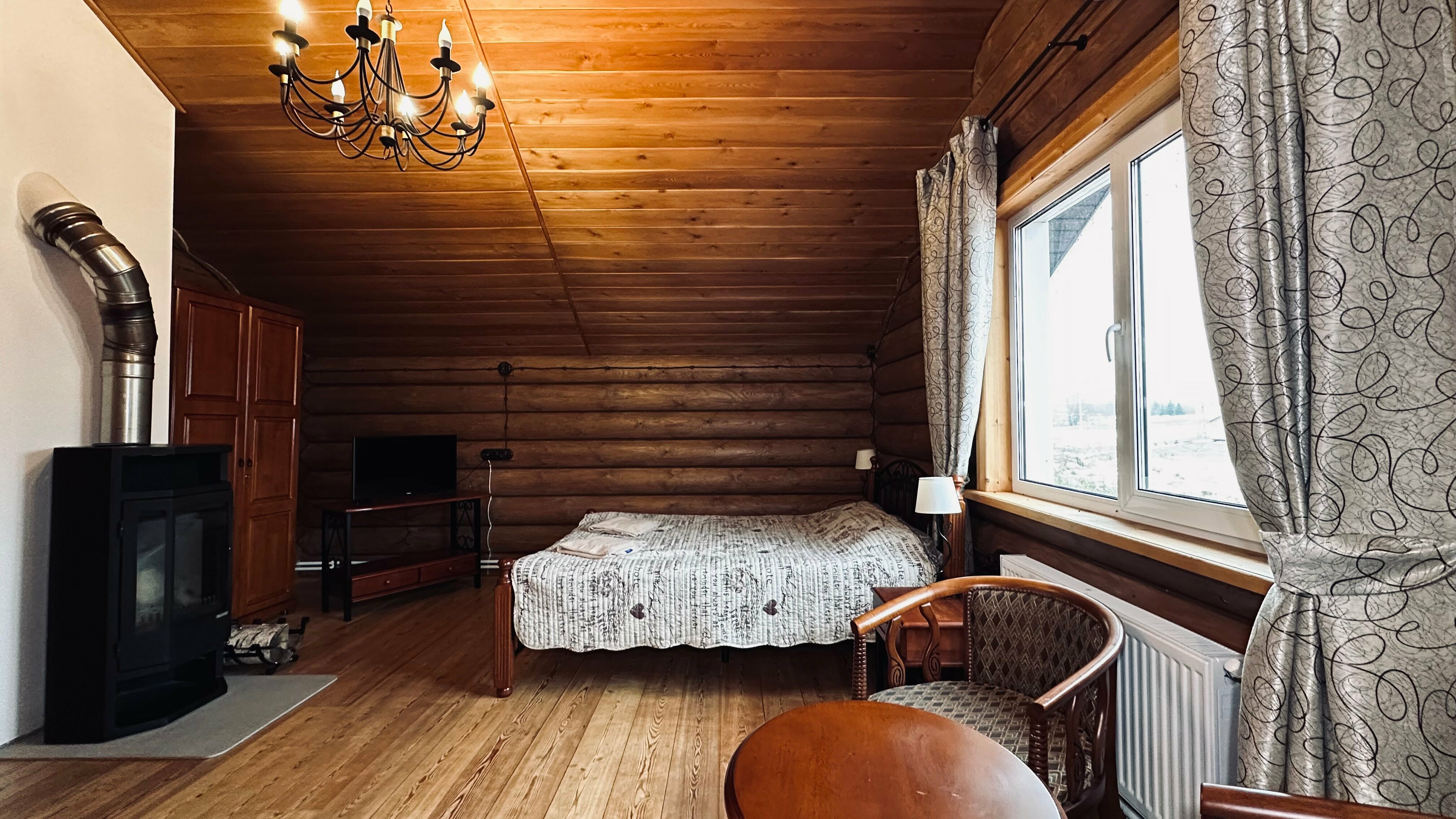 Дом из сруба №1 с камином и баней для 4-6 гостей