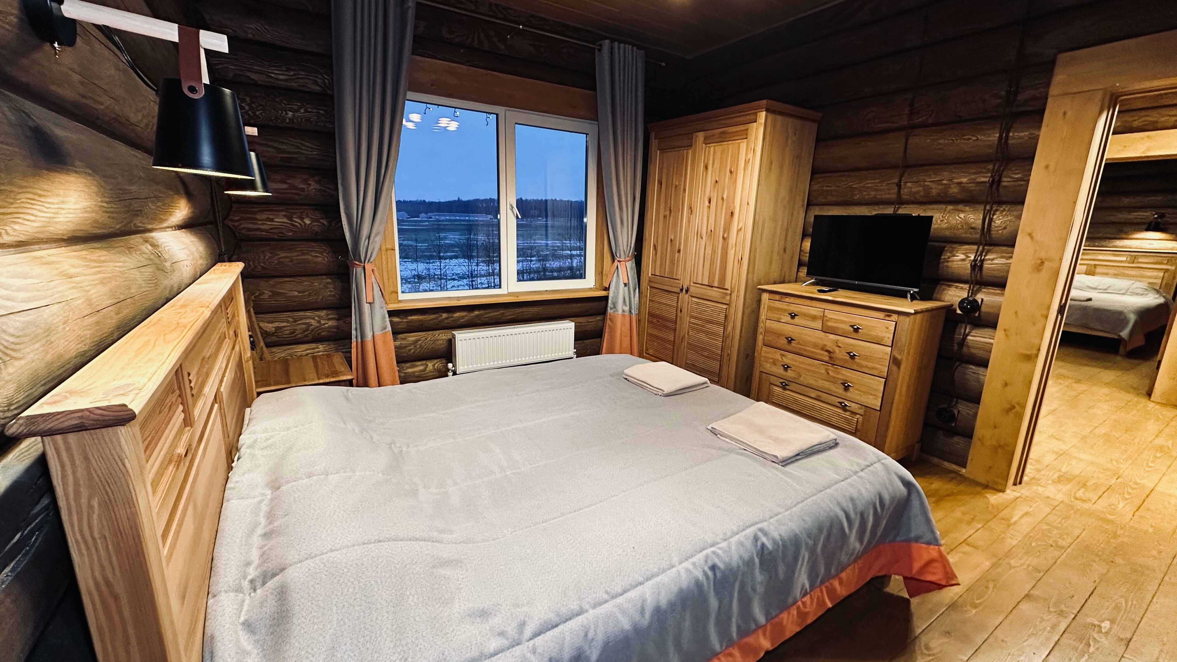 Дом из сруба №8 с террасой для 8-10 гостей