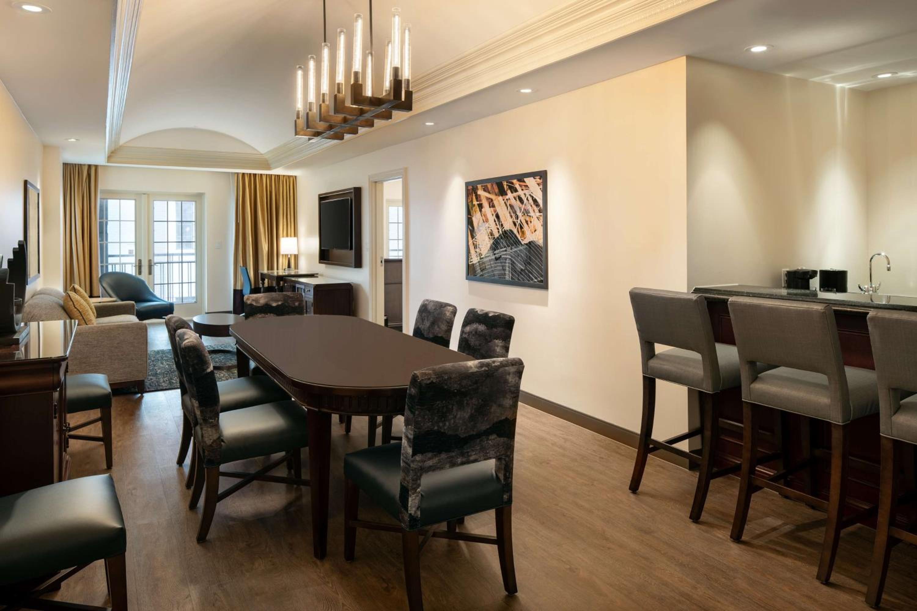 Presidential Suite