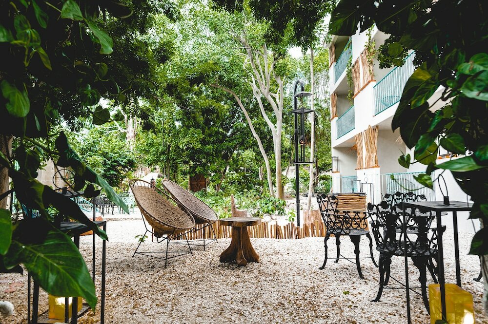 Design Double Room, Multiple Beds, Terrace, Garden View