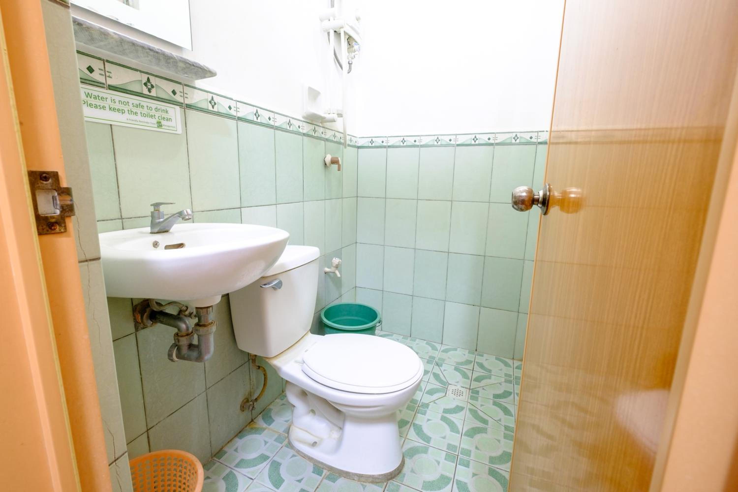Budget Twin Room