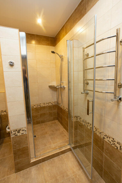 Трехместный номер с балконом