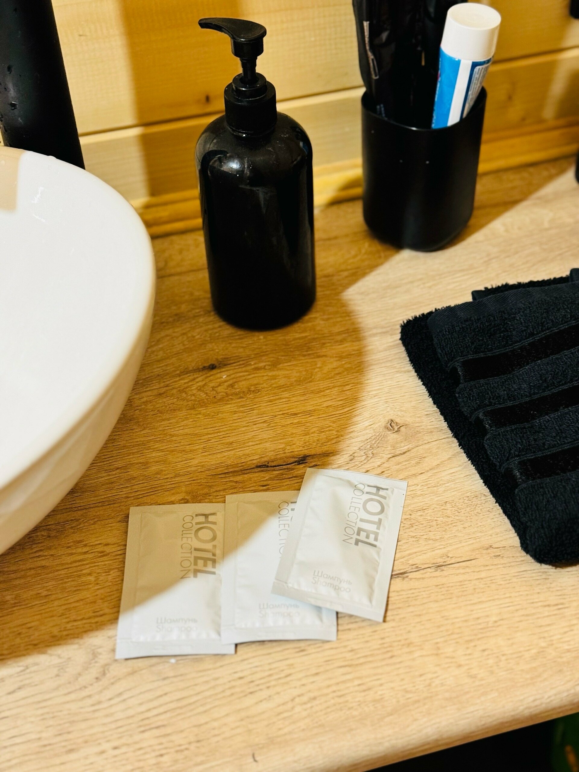 Дом треугольником