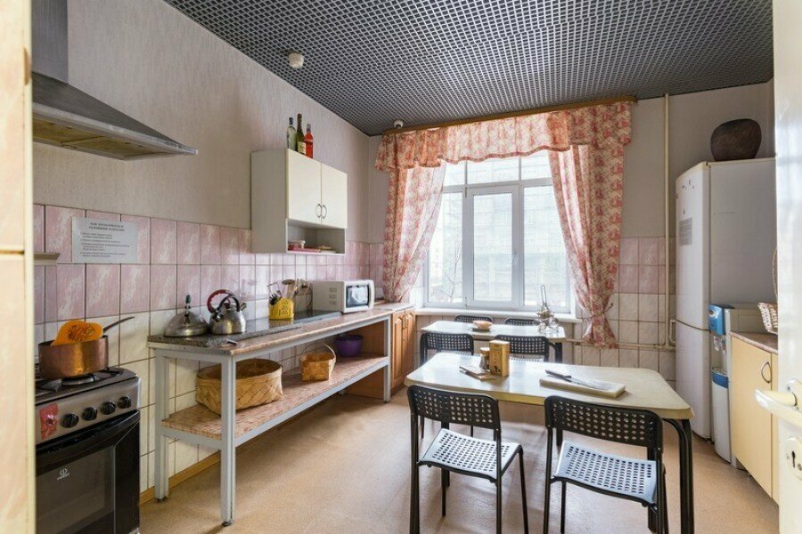 Трехместный номер с общим туалетом