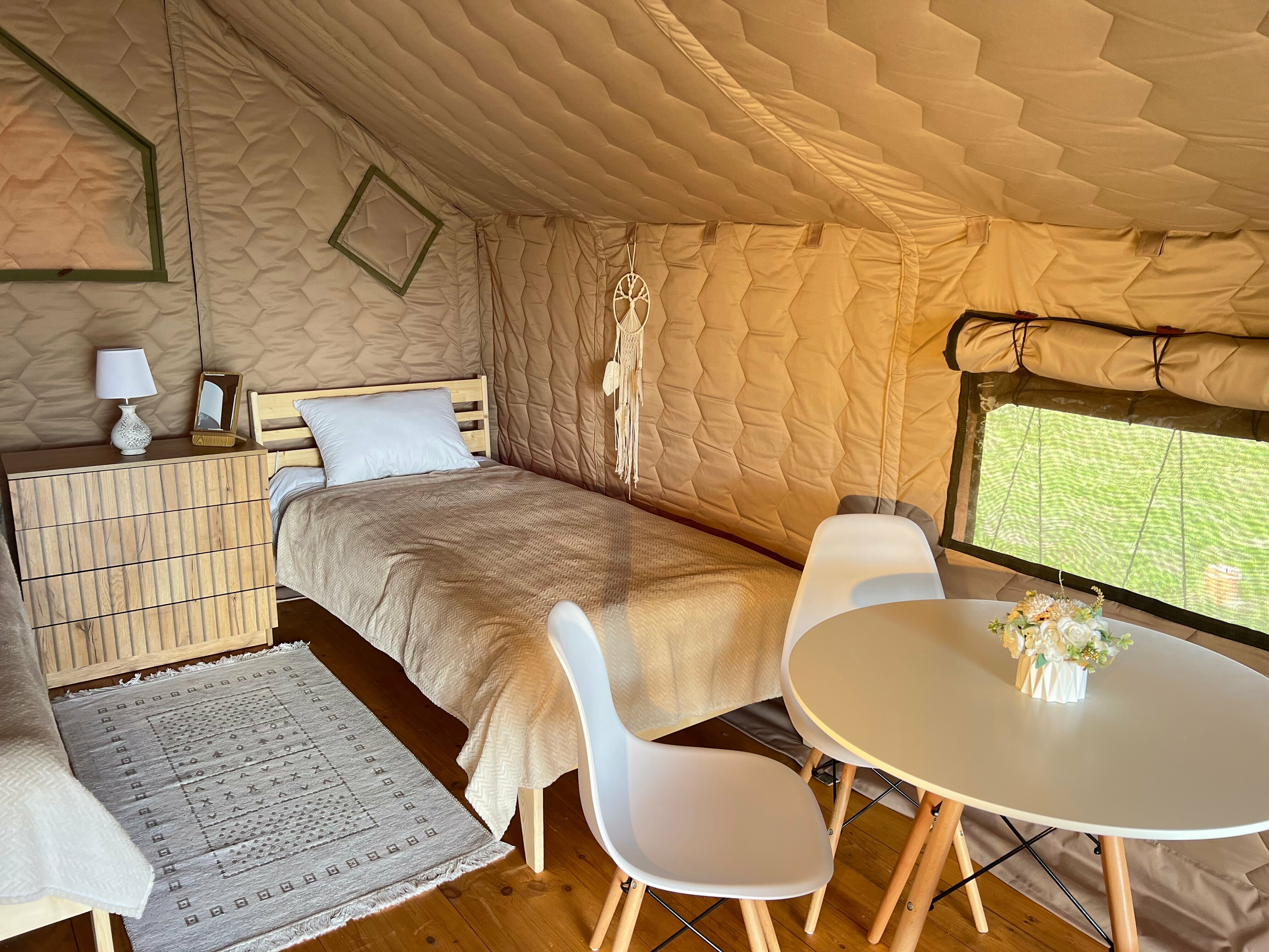 Классический трехместный номер