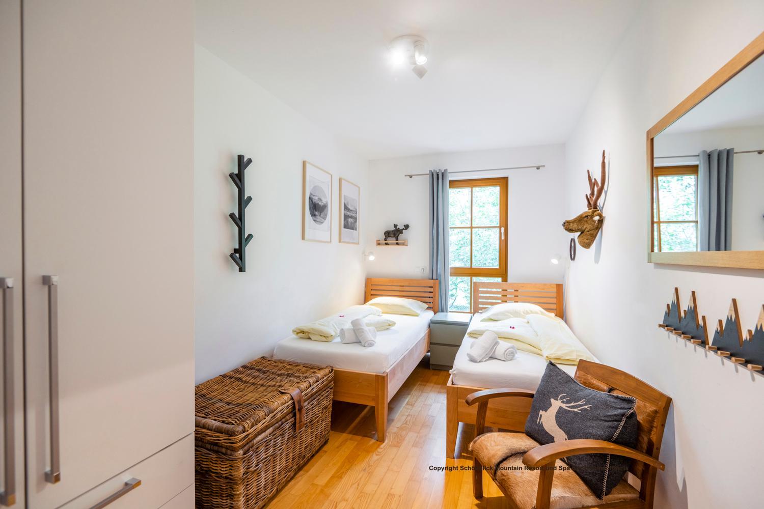 Three-Bedroom Apartmen with Sofa Bed