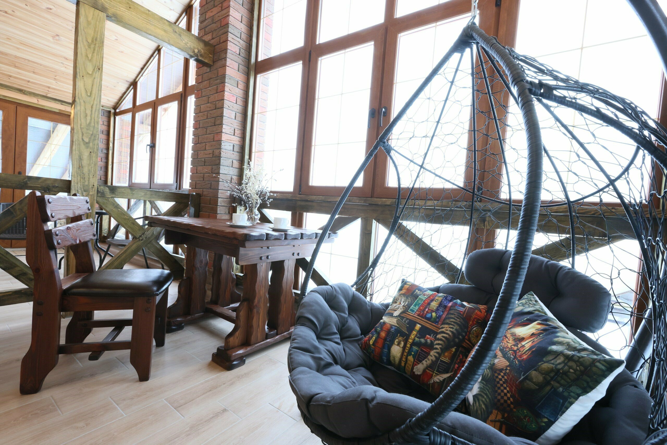 Дом с видом на озеро