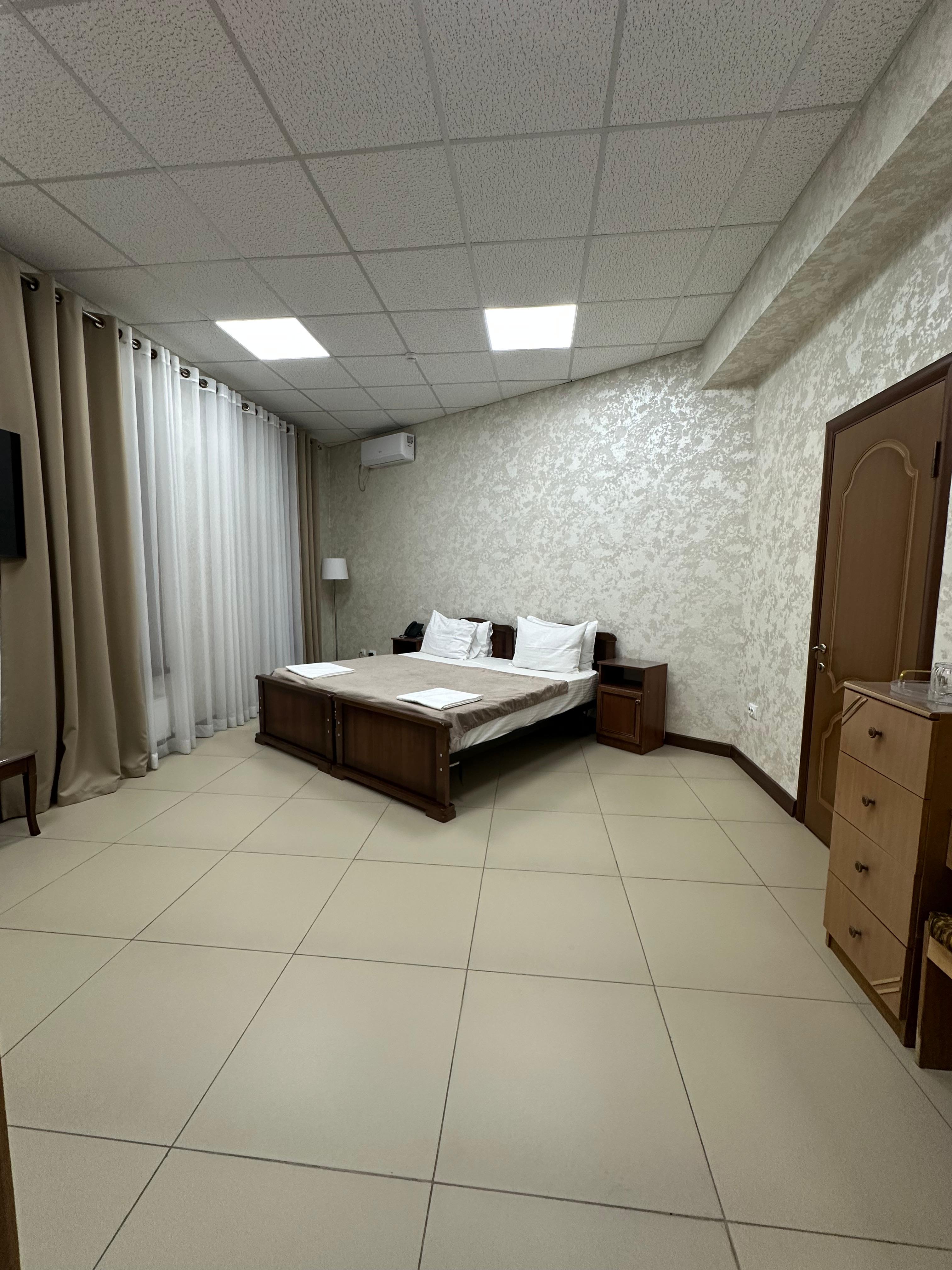 Стандартный двухместный номер с 1 кроватью или 2 отдельными кроватями и балконом