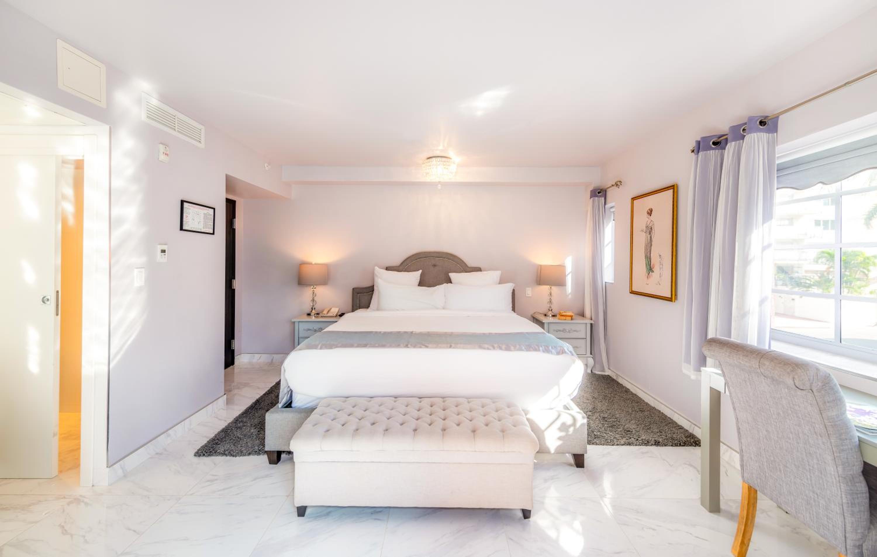 Junior Studio Suite with Balcony
