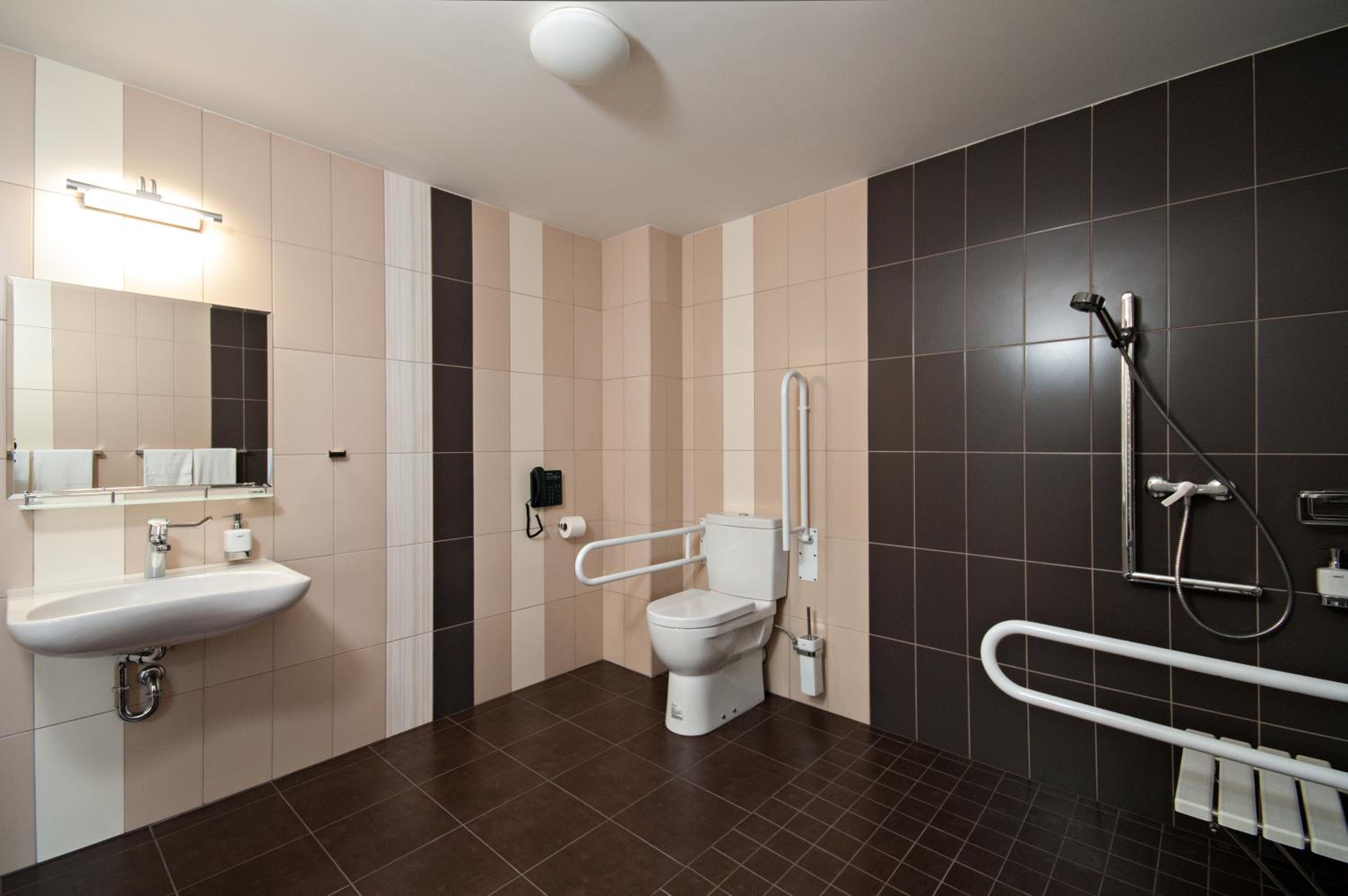 Twin Room - Disability Access