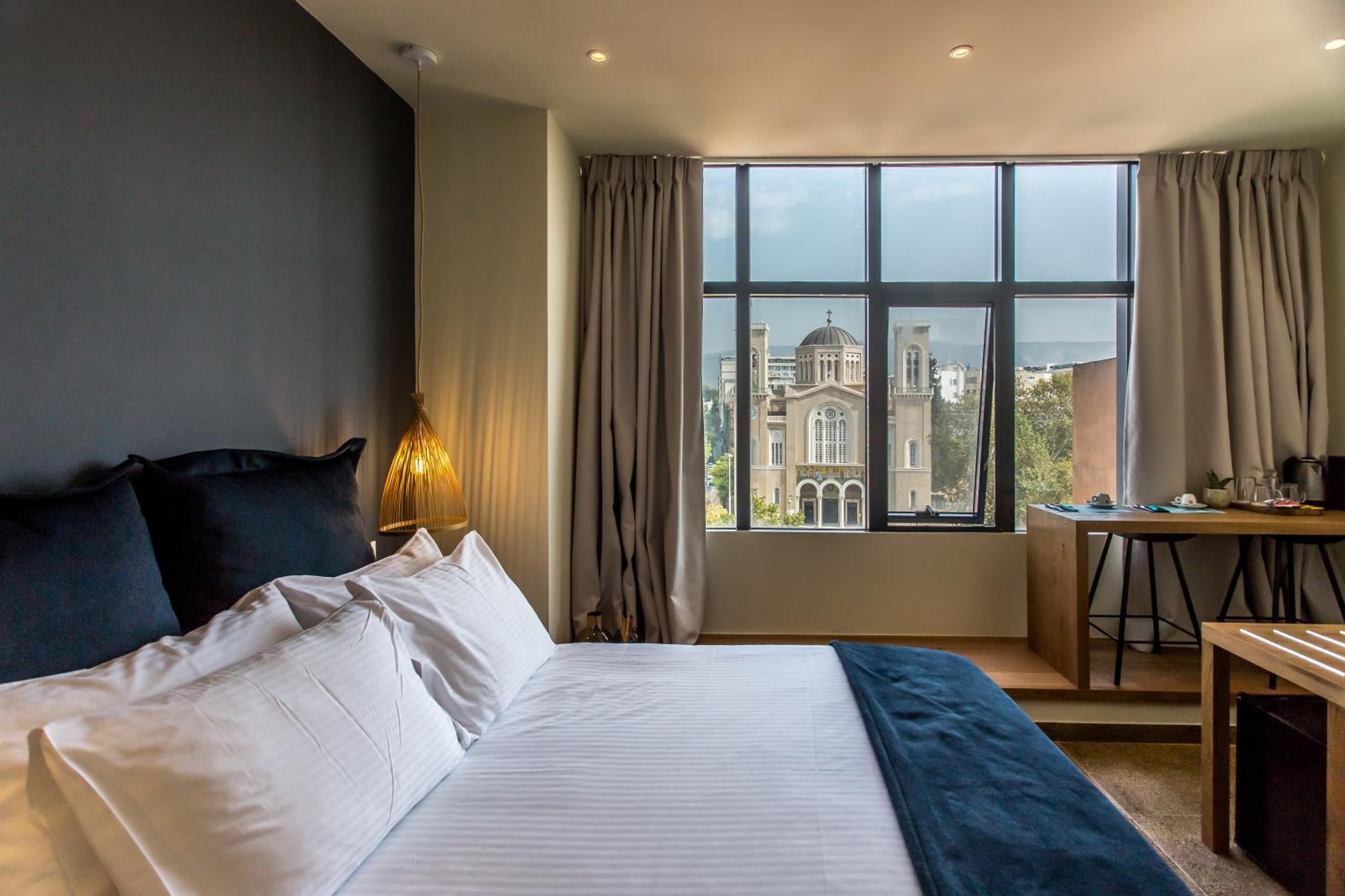 Junior Suite Metropolis View