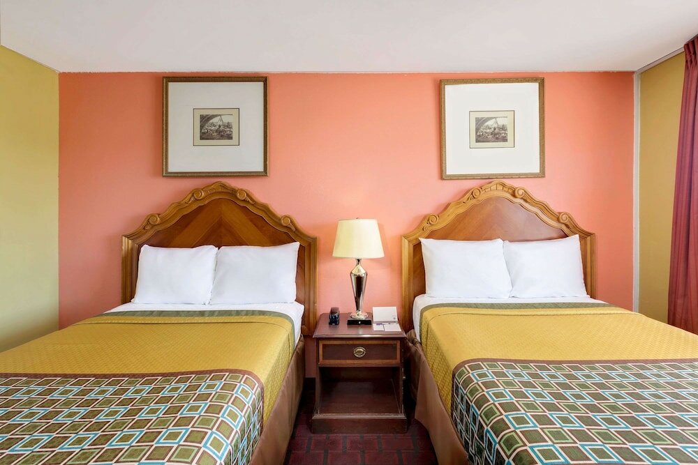 Room, 2 Queen Beds