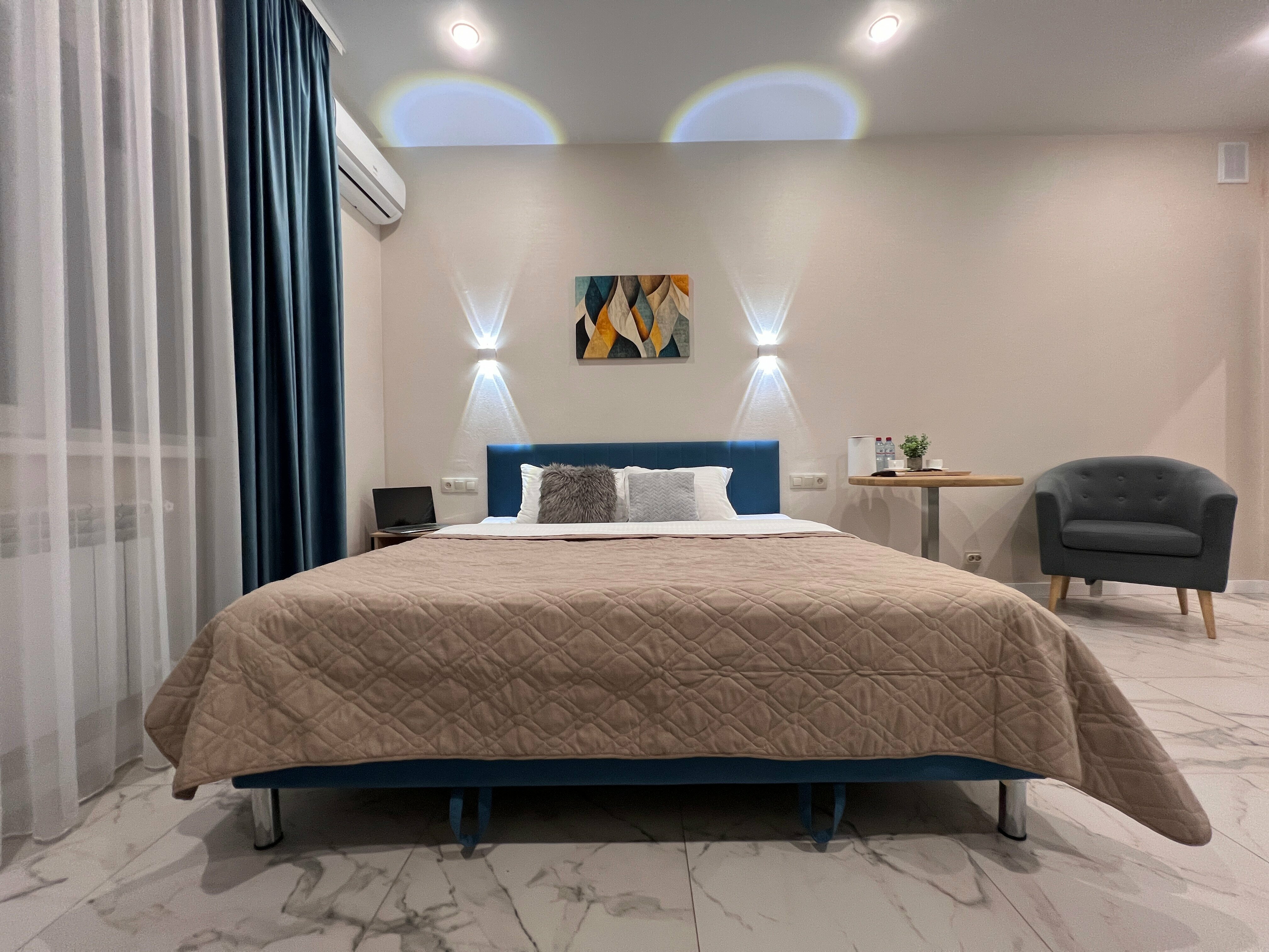 Люкс с 1 спальней